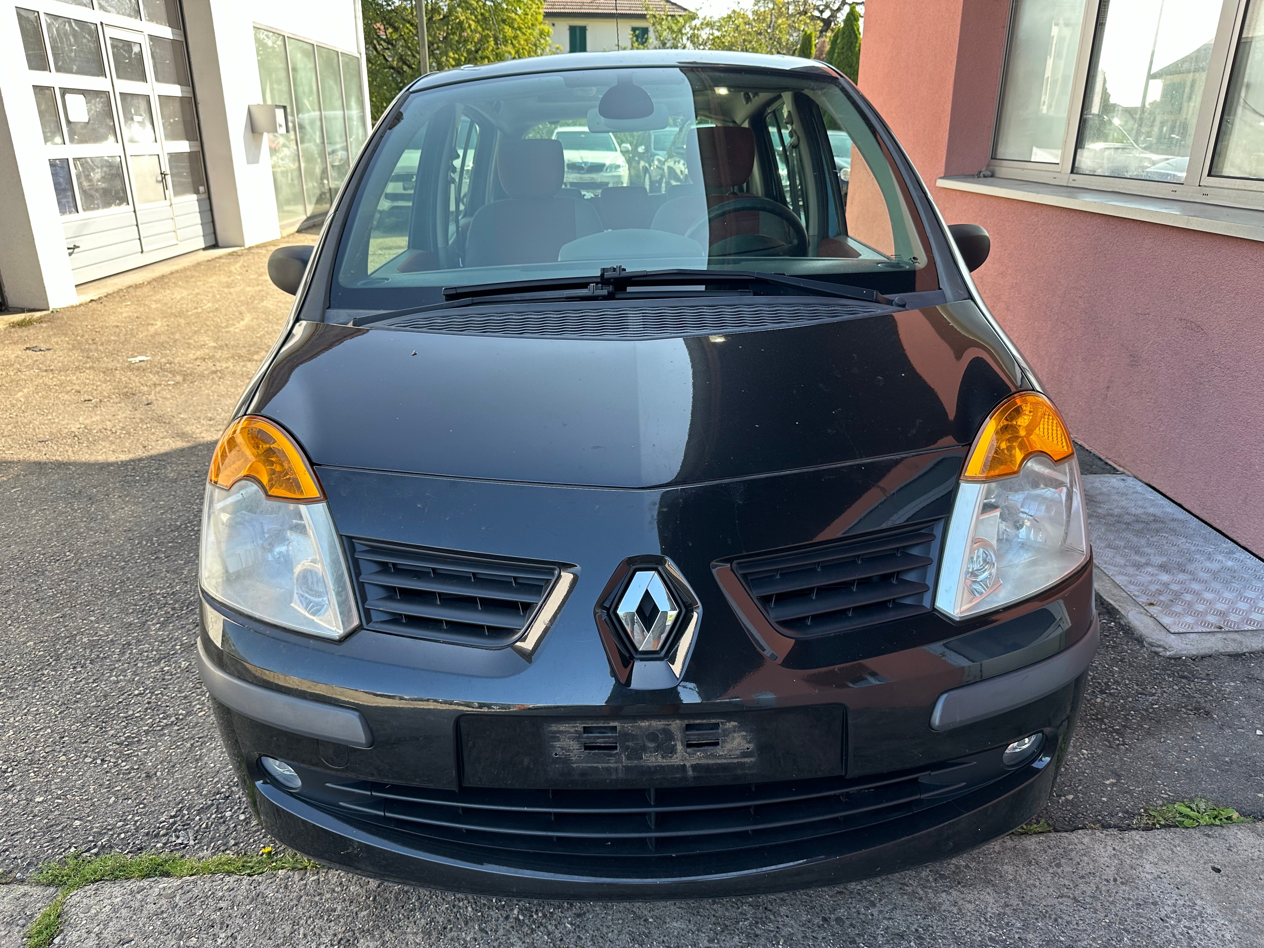 RENAULT Modus 1.4 16V Privilège Luxe