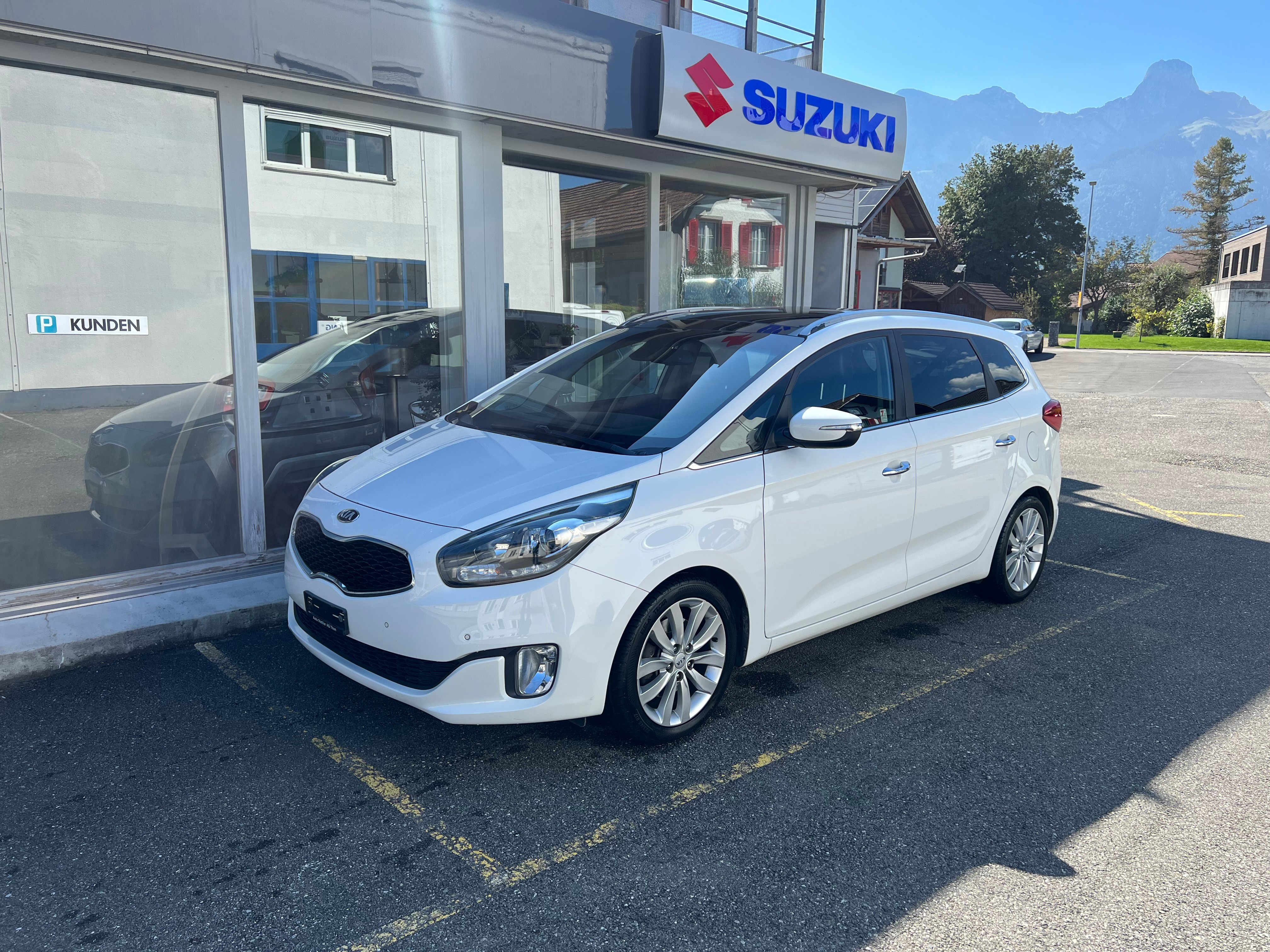 KIA Carens 1.7 CRDi Style DCT