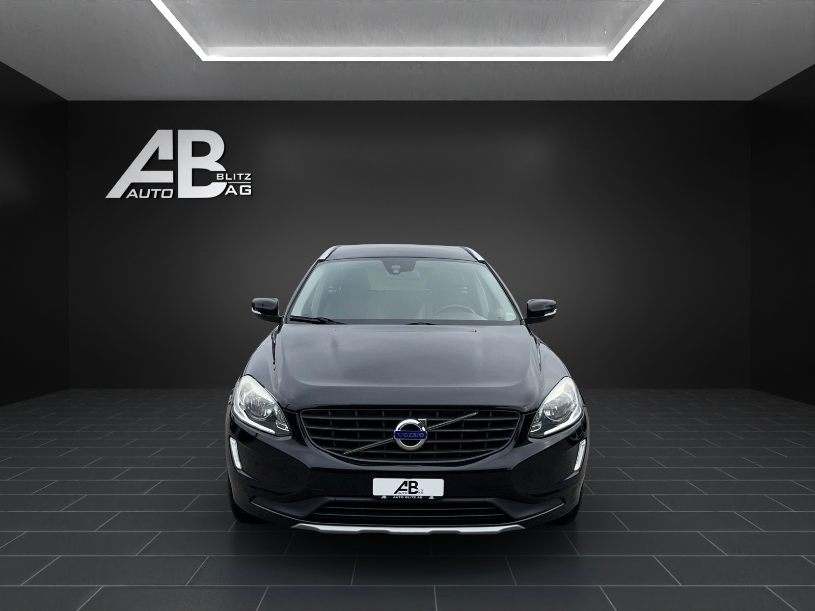 VOLVO XC60 D4 AWD OceanRace Geartronic