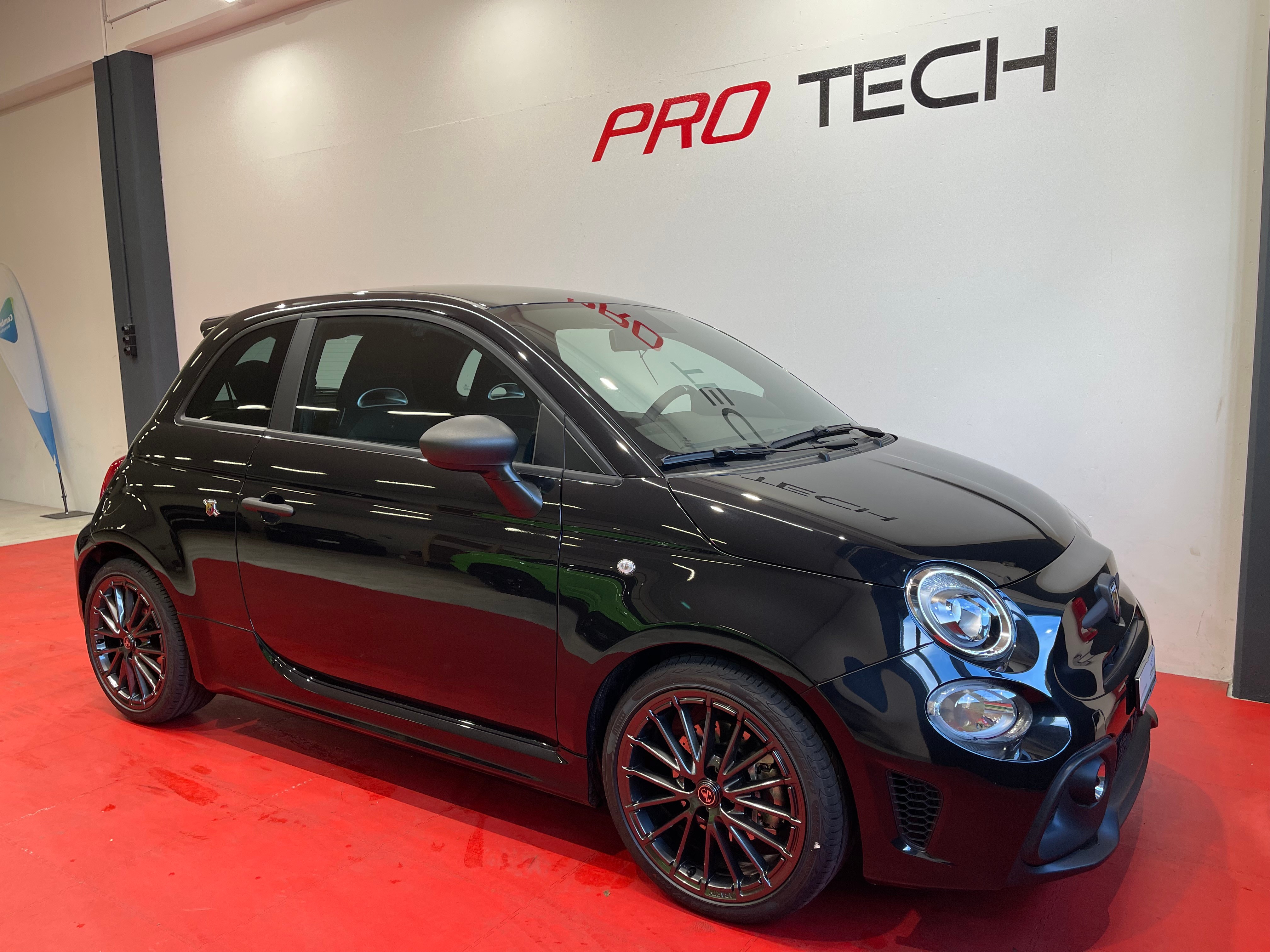 FIAT 595 1.4 16V Turbo Abarth 595