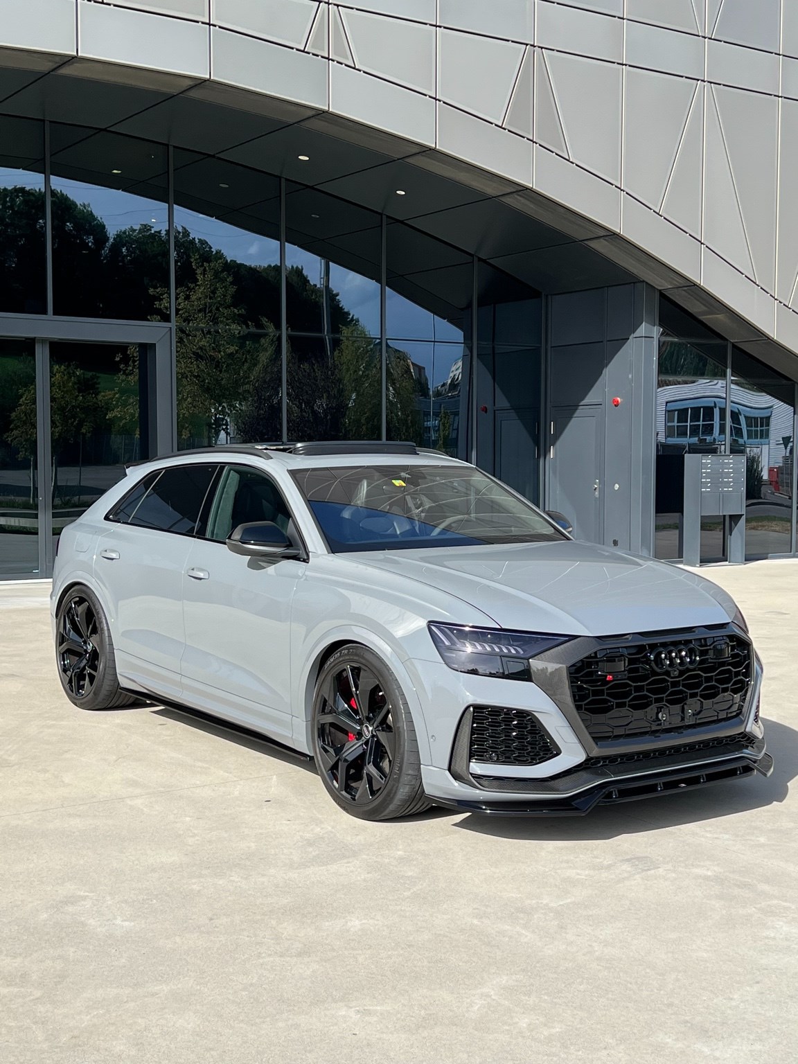 AUDI RSQ8 quattro tiptronic *UNIKAT* Nardo