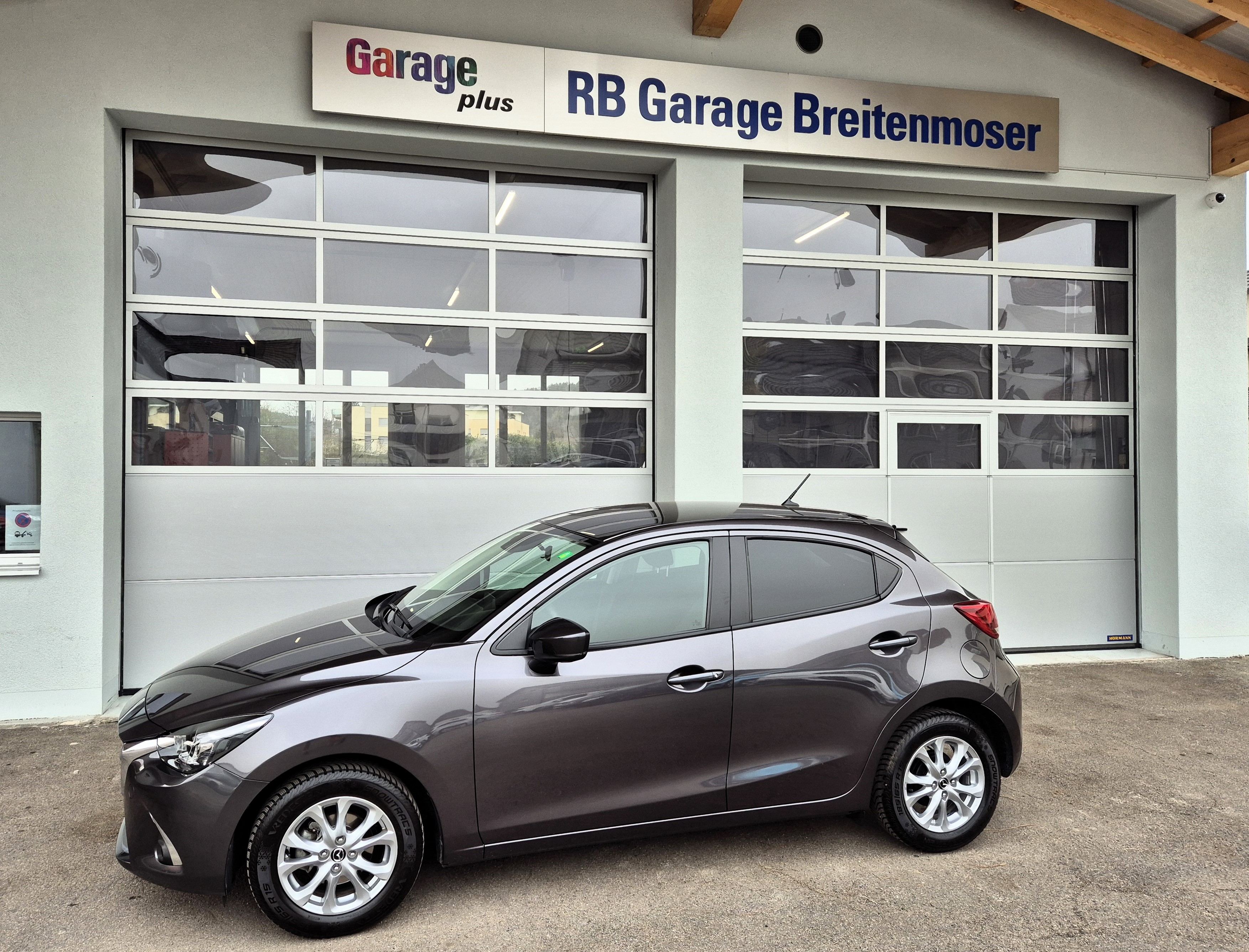 MAZDA 2 SKYACTIV-G 90 Ambition Plus