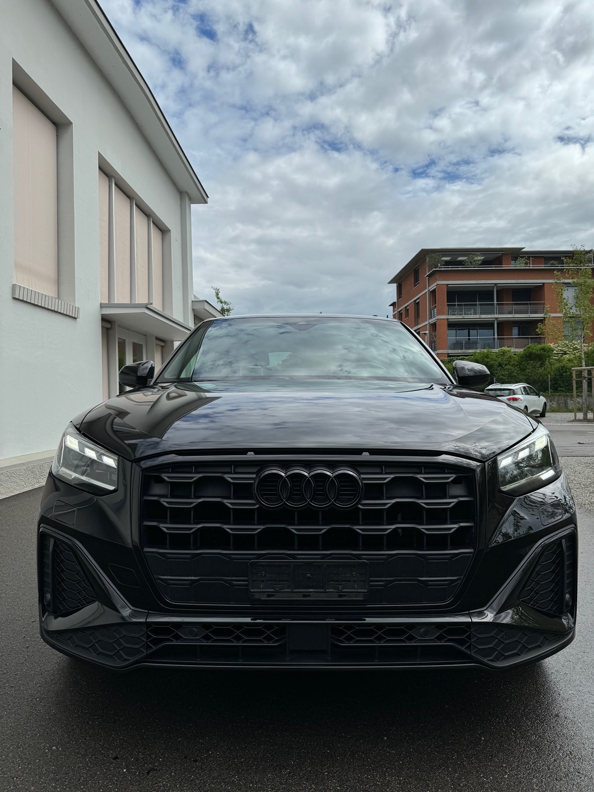 AUDI Q2 35 TFSI S-line S-tronic