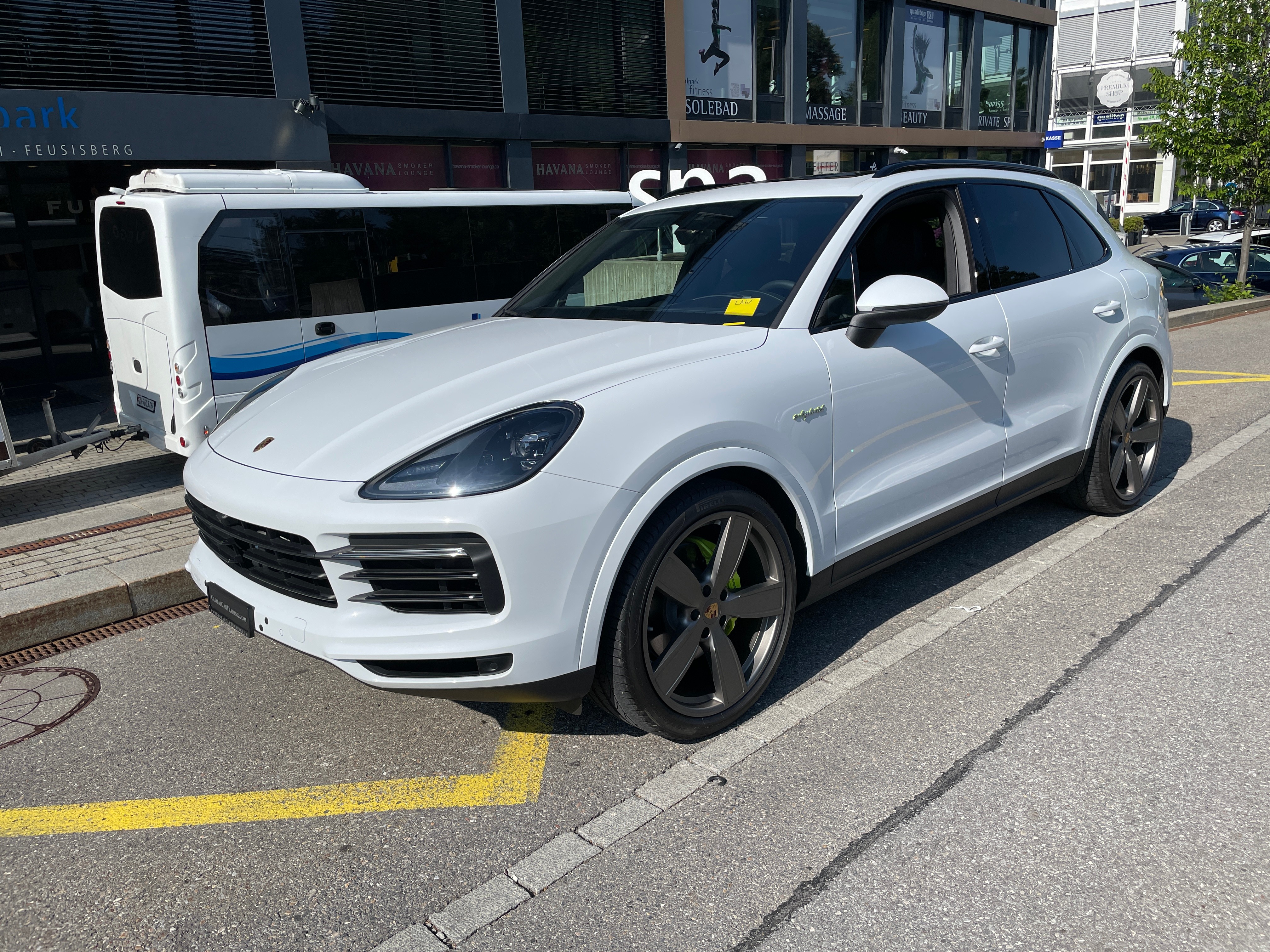 PORSCHE Cayenne E-Hybrid