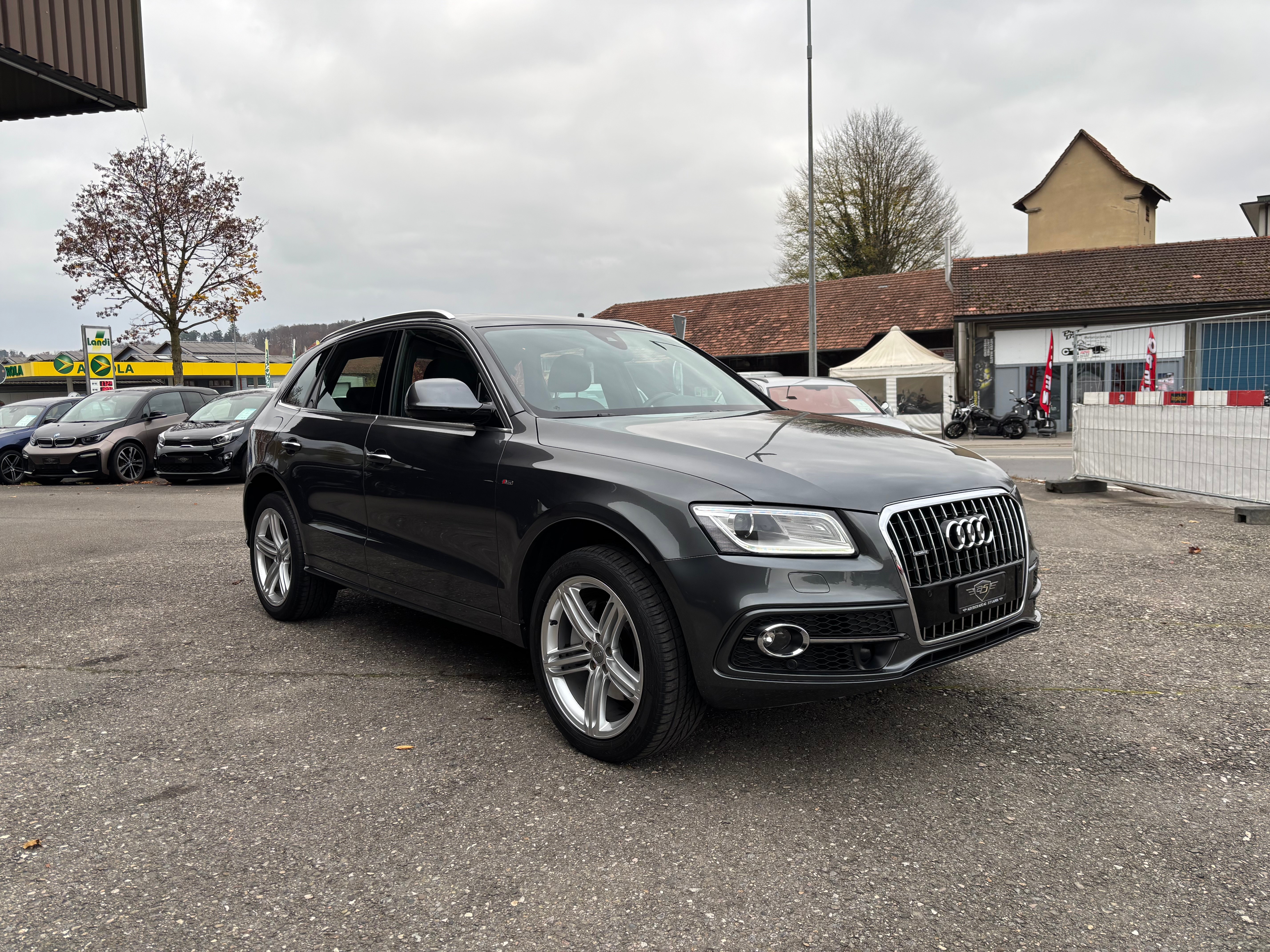 AUDI Q5 3.0 TDI clean quattro S-tronic