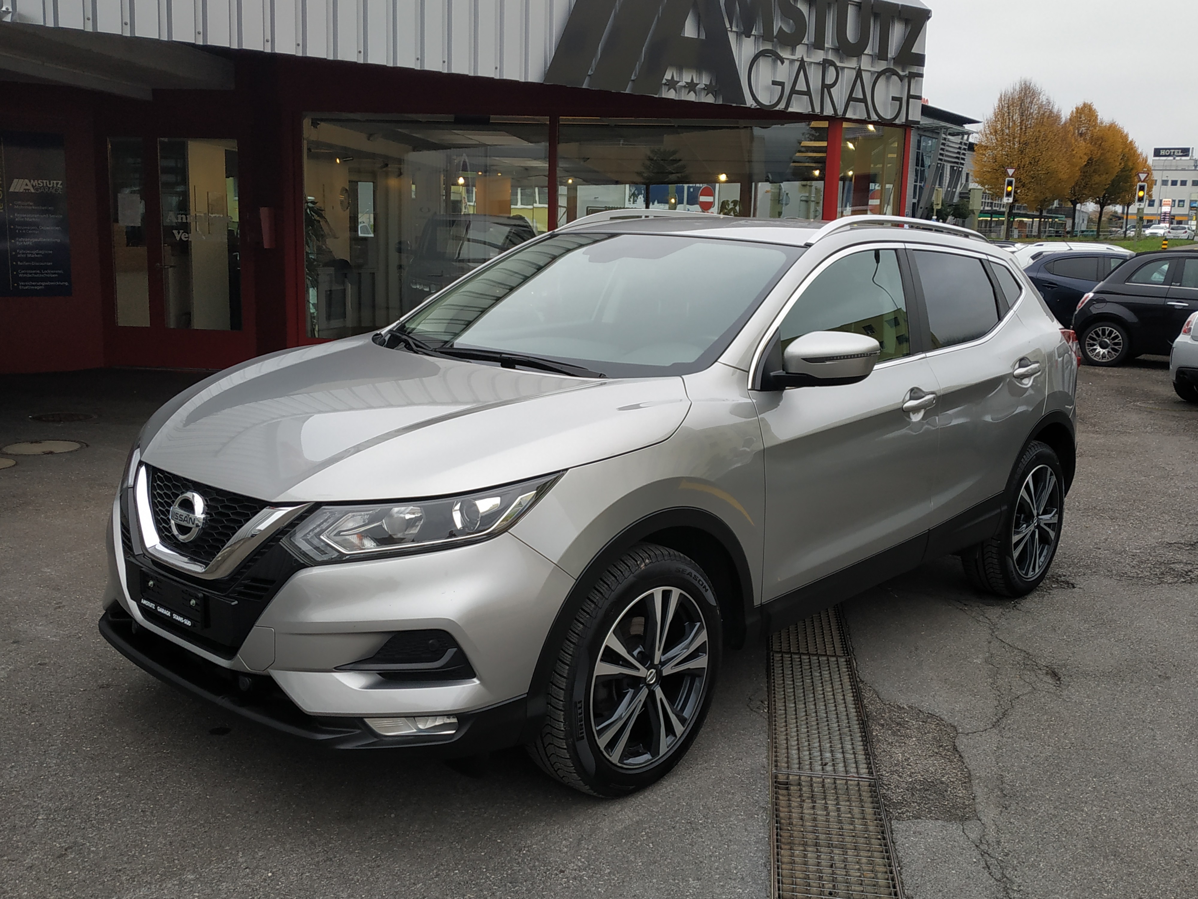 NISSAN Qashqai 1.3 DIG-T acenta DCT