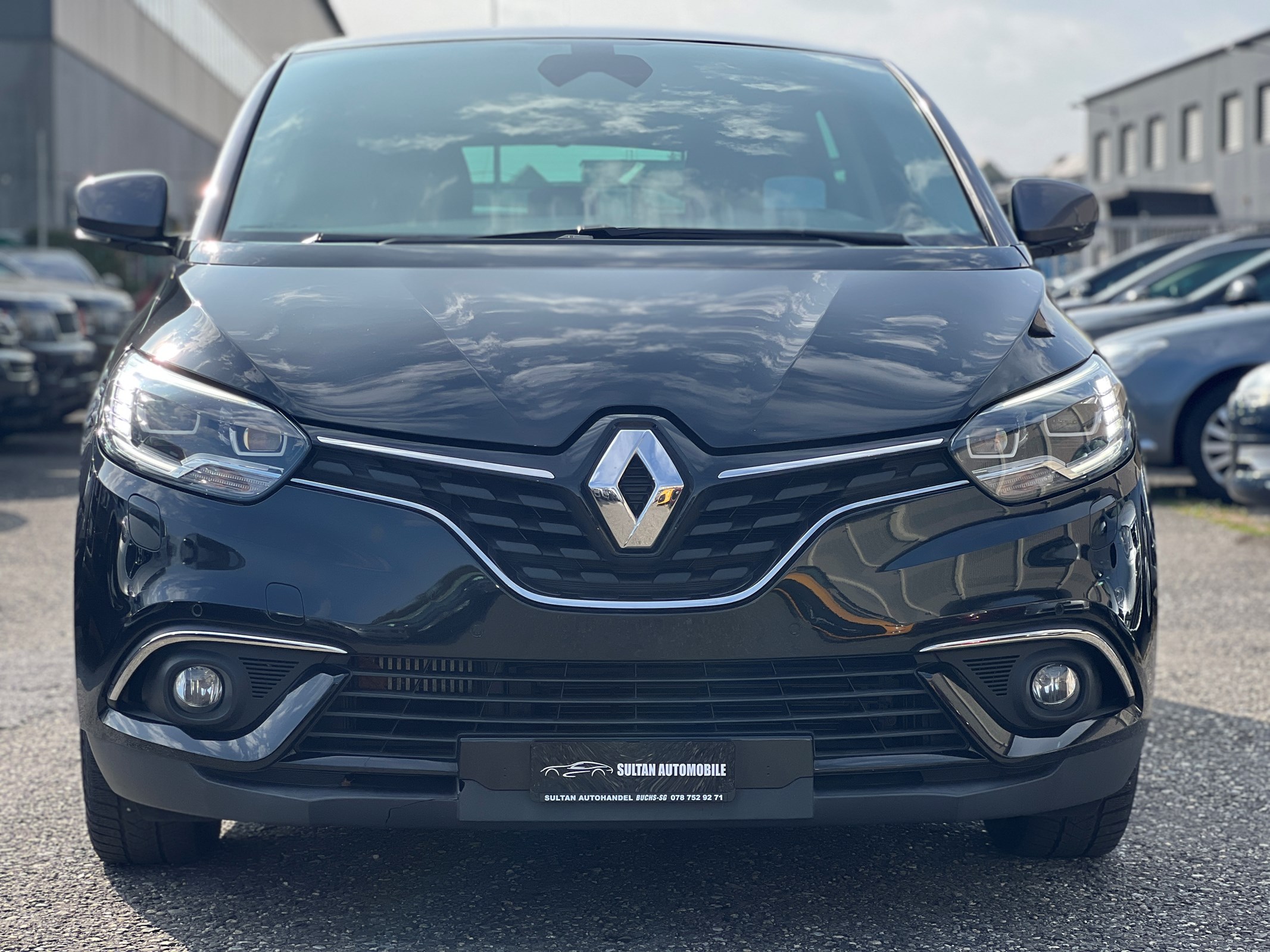 RENAULT Scénic 1.3 16V Turbo Intens EDC