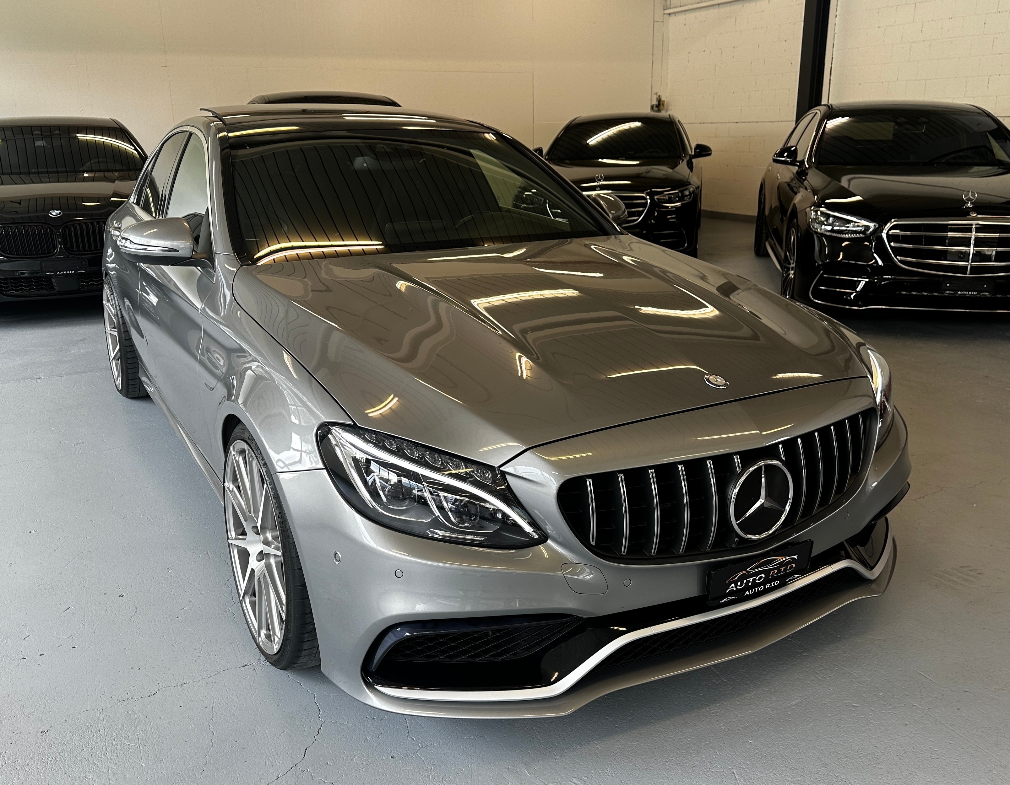 MERCEDES-BENZ C 63 AMG Speedshift