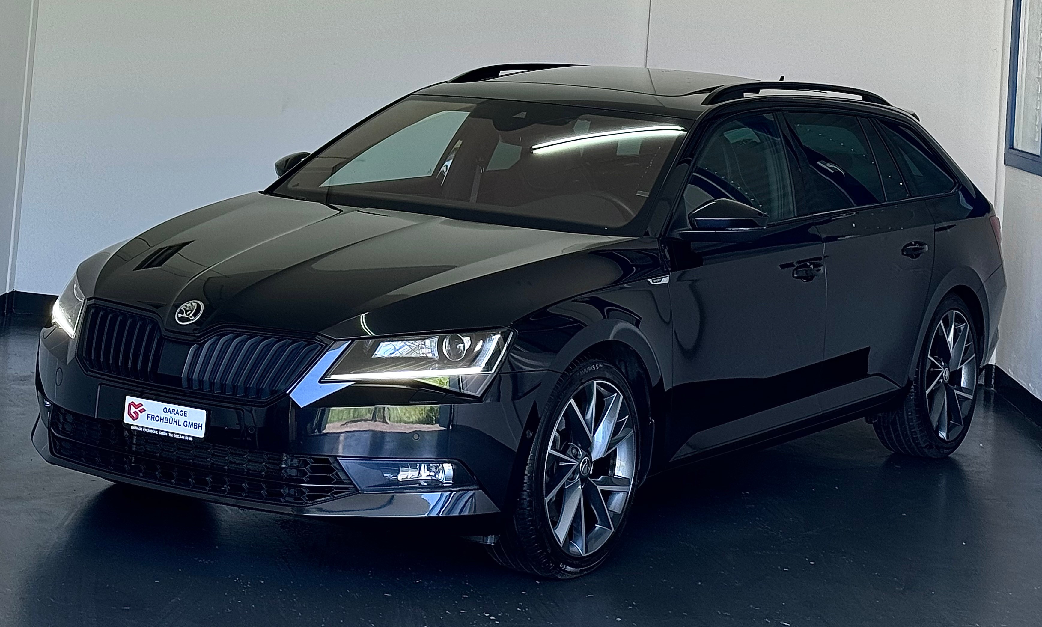 SKODA Superb Combi 2.0 TSI SportLine+ DSG 4x4