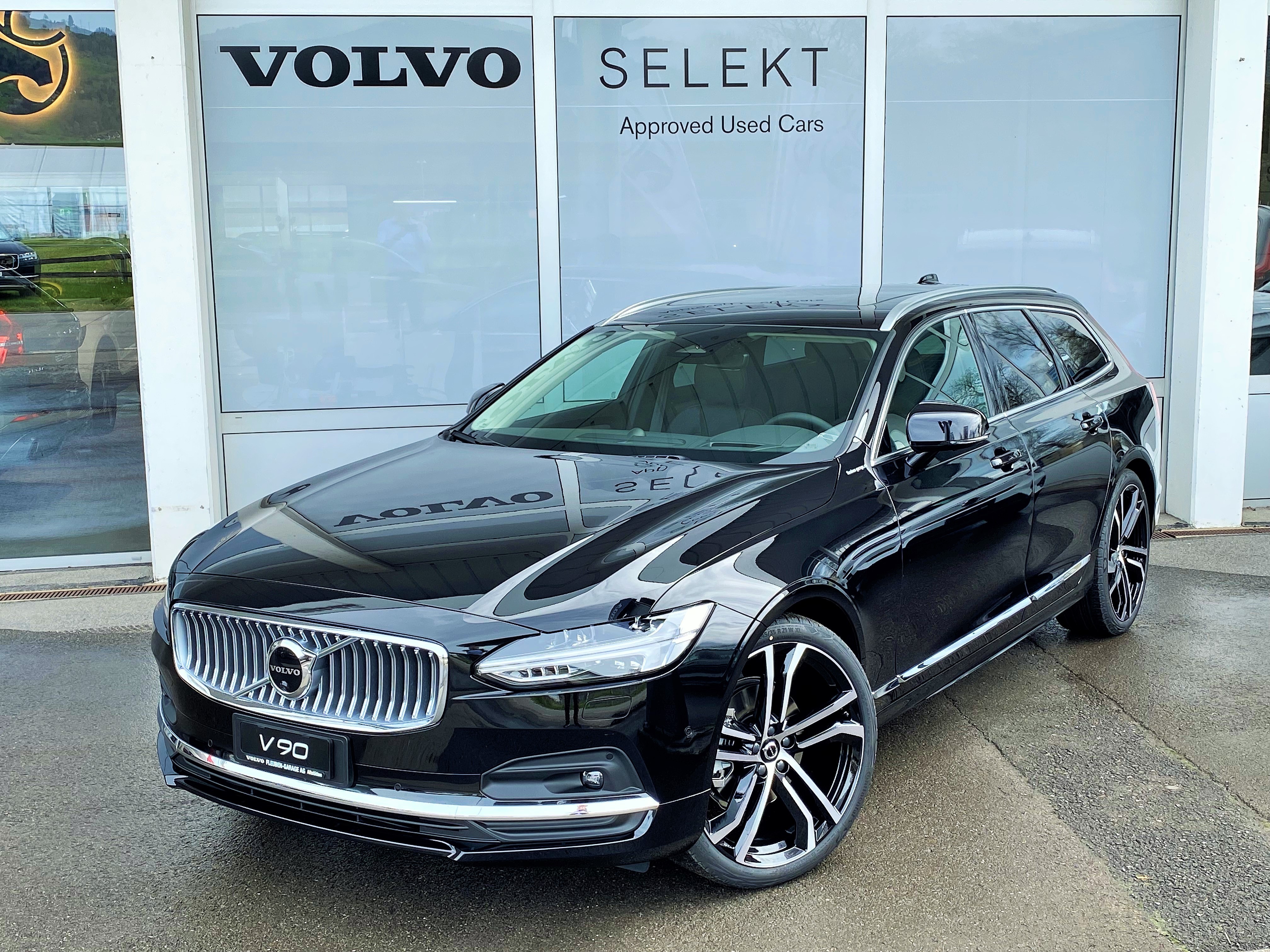 VOLVO V90 B5 AWD MHD Ultra Bright