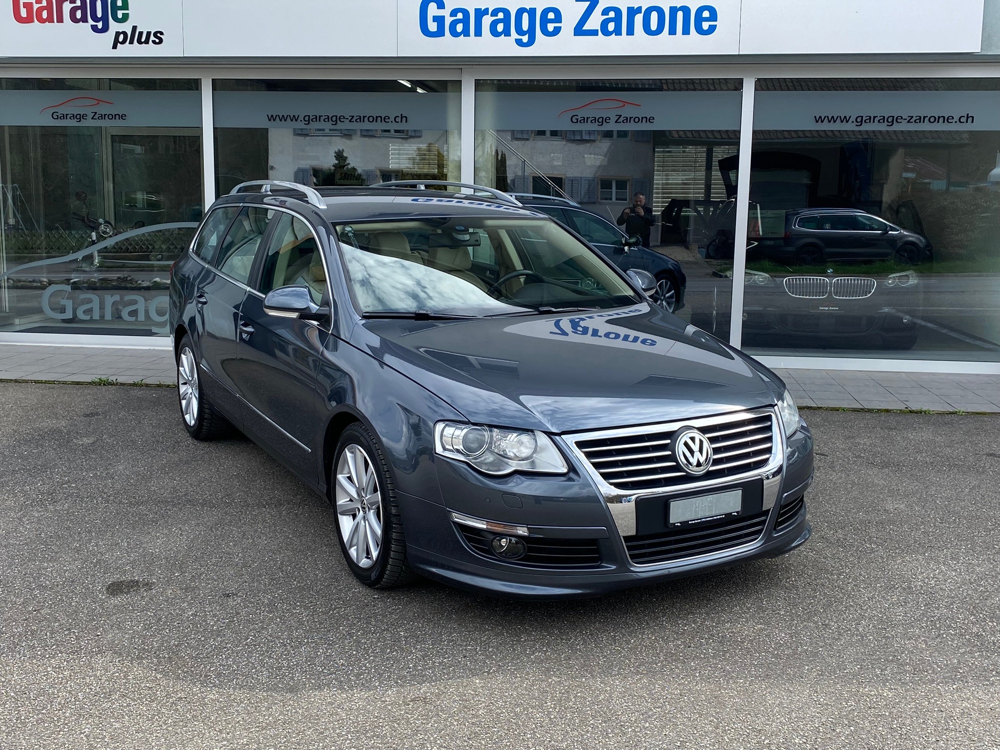 VW Passat Variant 3.2 V6 FSI Highline 4Motion