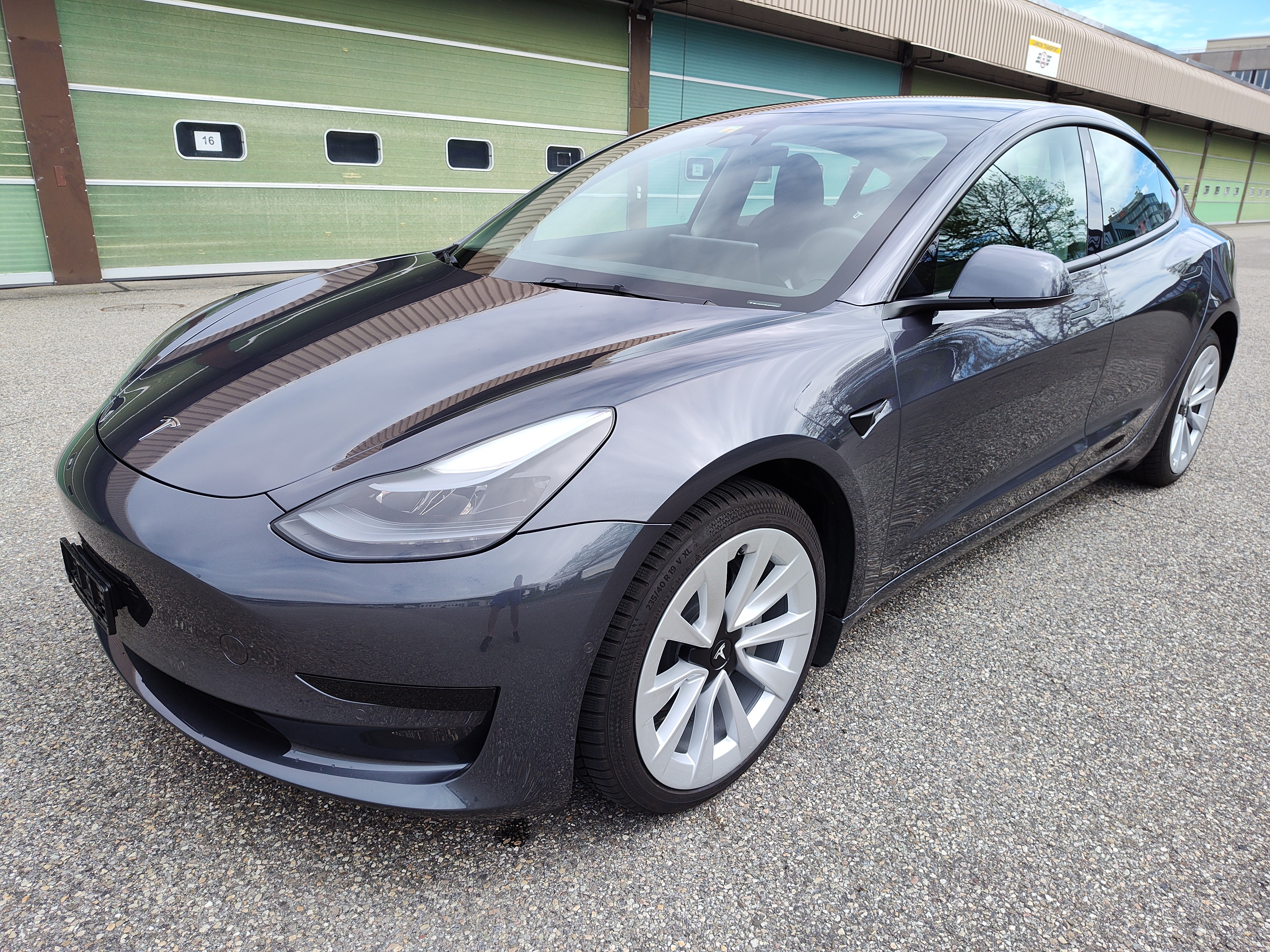 TESLA Model 3 (Reserviert)