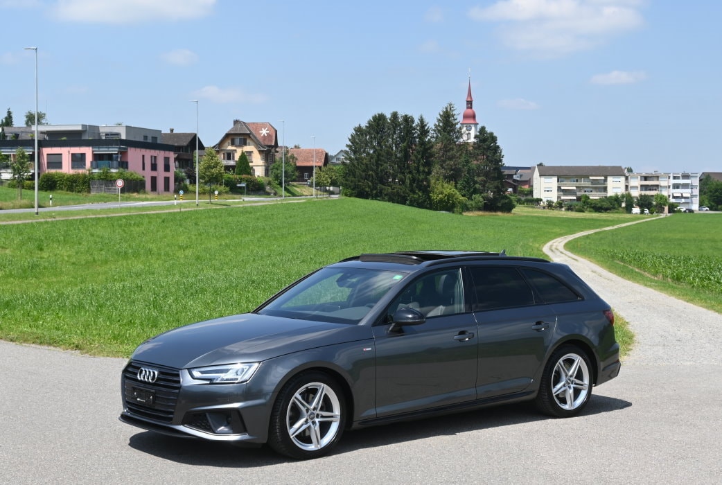 AUDI A4 Avant 2.0 TDI S-Line Sport S-tronic