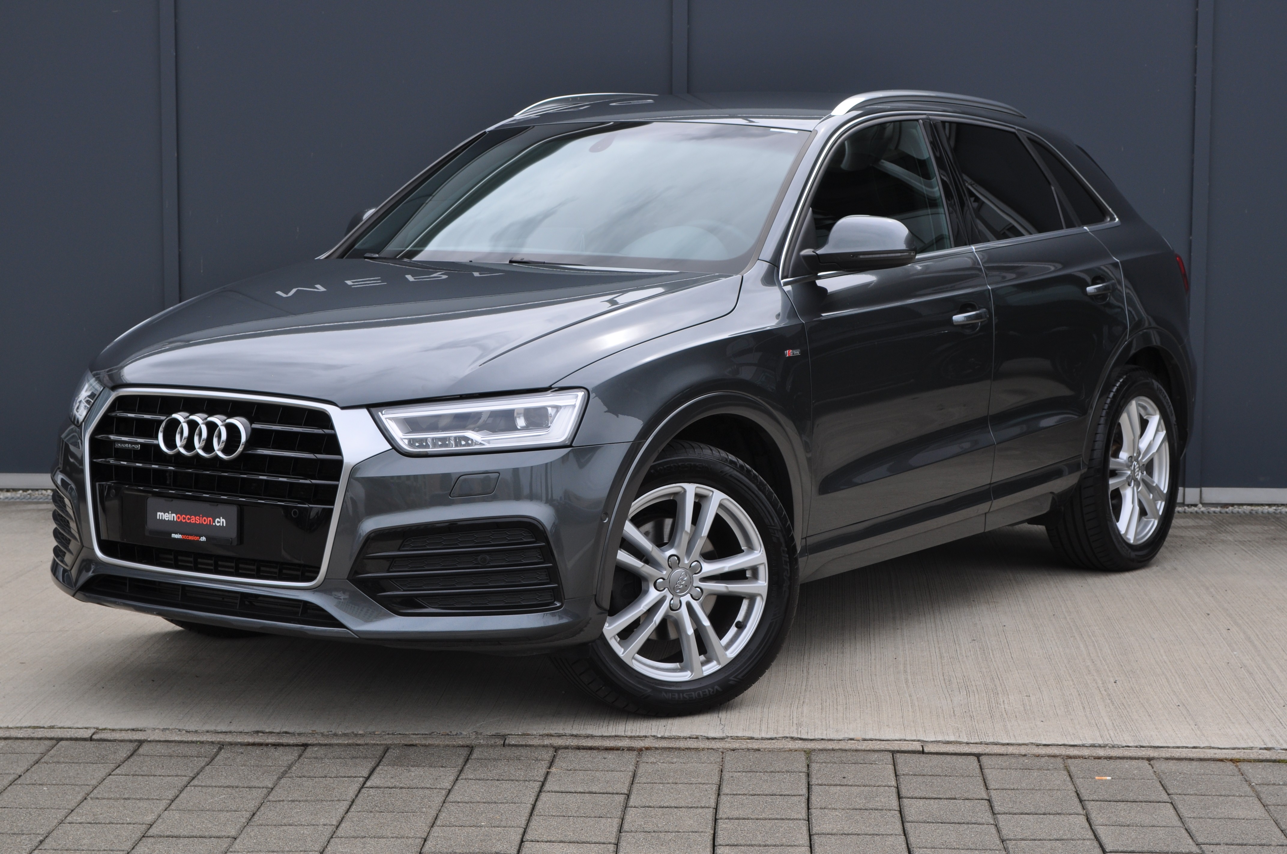 AUDI Q3 2.0 TFSI quattro