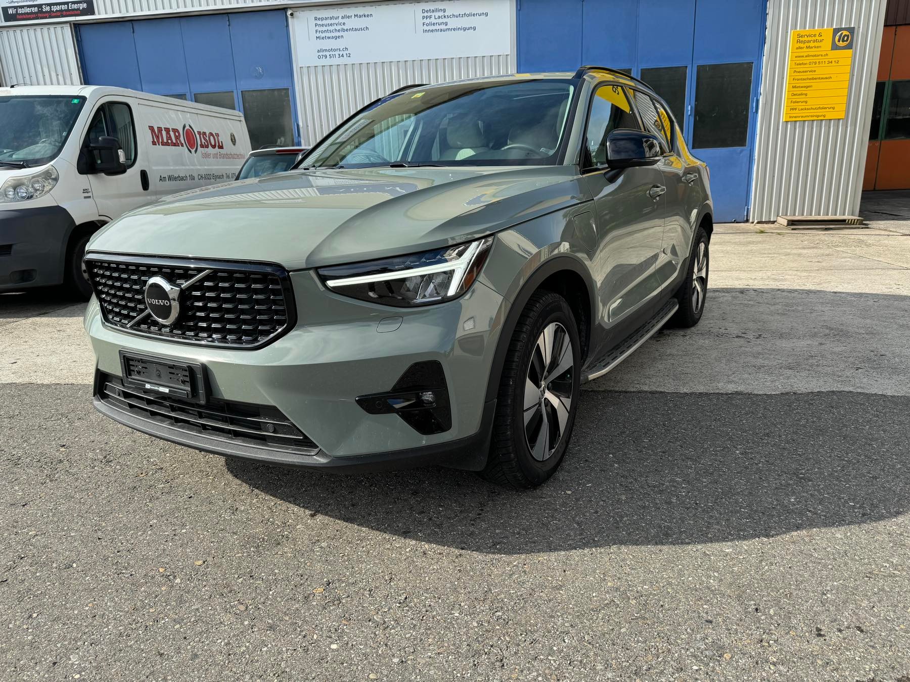 VOLVO XC40 T5 PHEV Ultimate Dark DCT