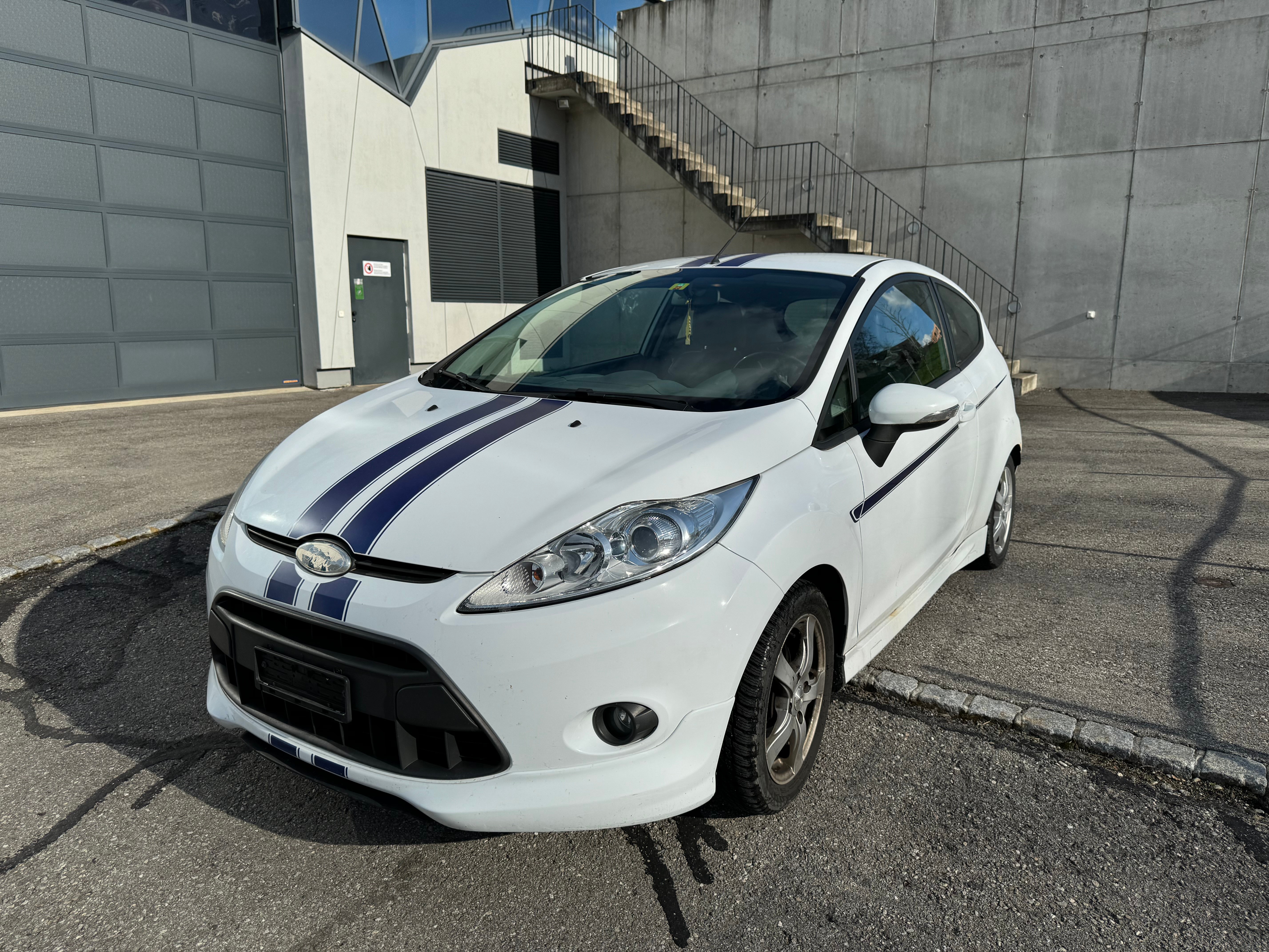 FORD Fiesta 1.6 16V Sport