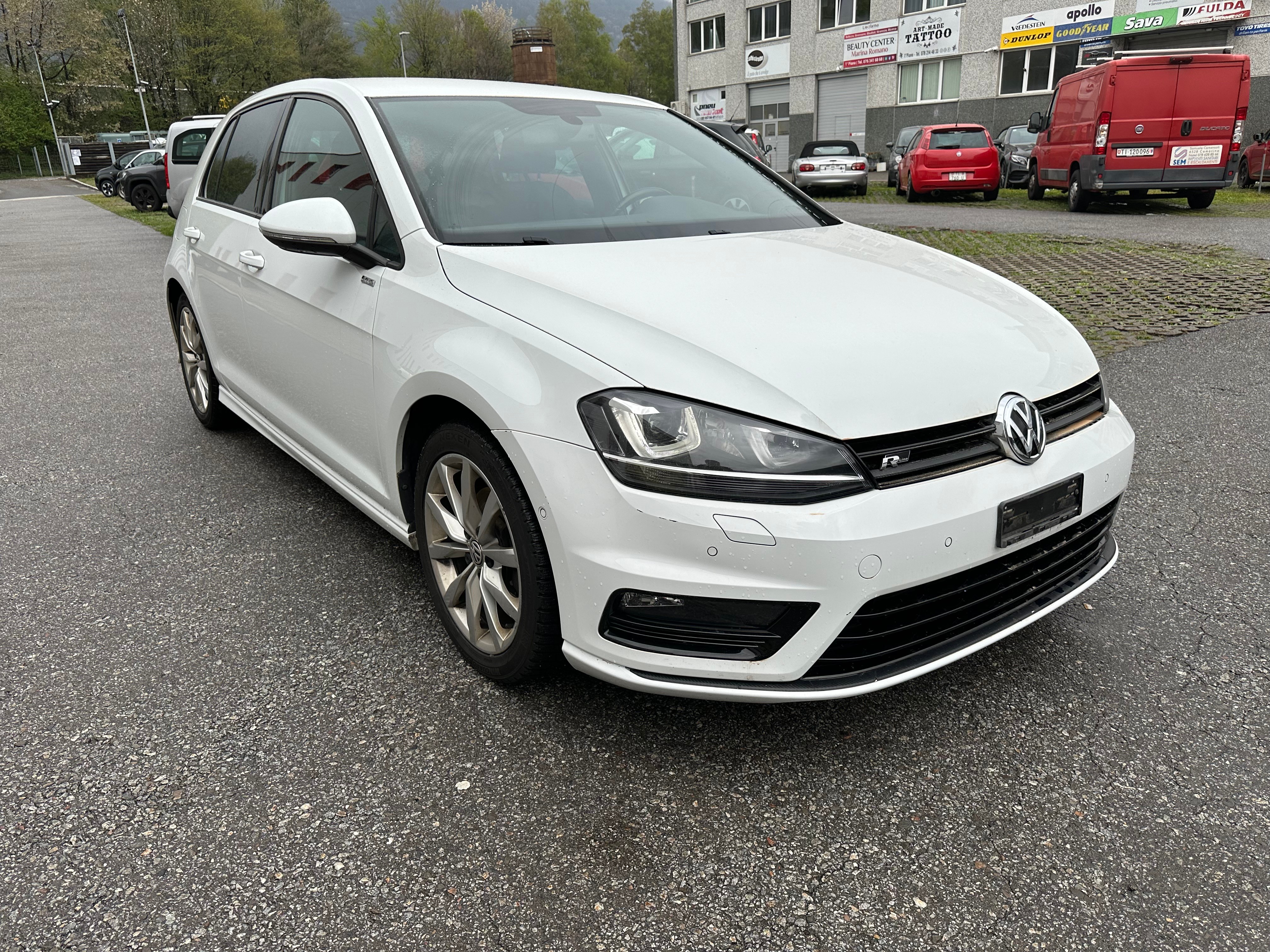 VW Golf 1.6 TDI Cup R-Line 4Motion