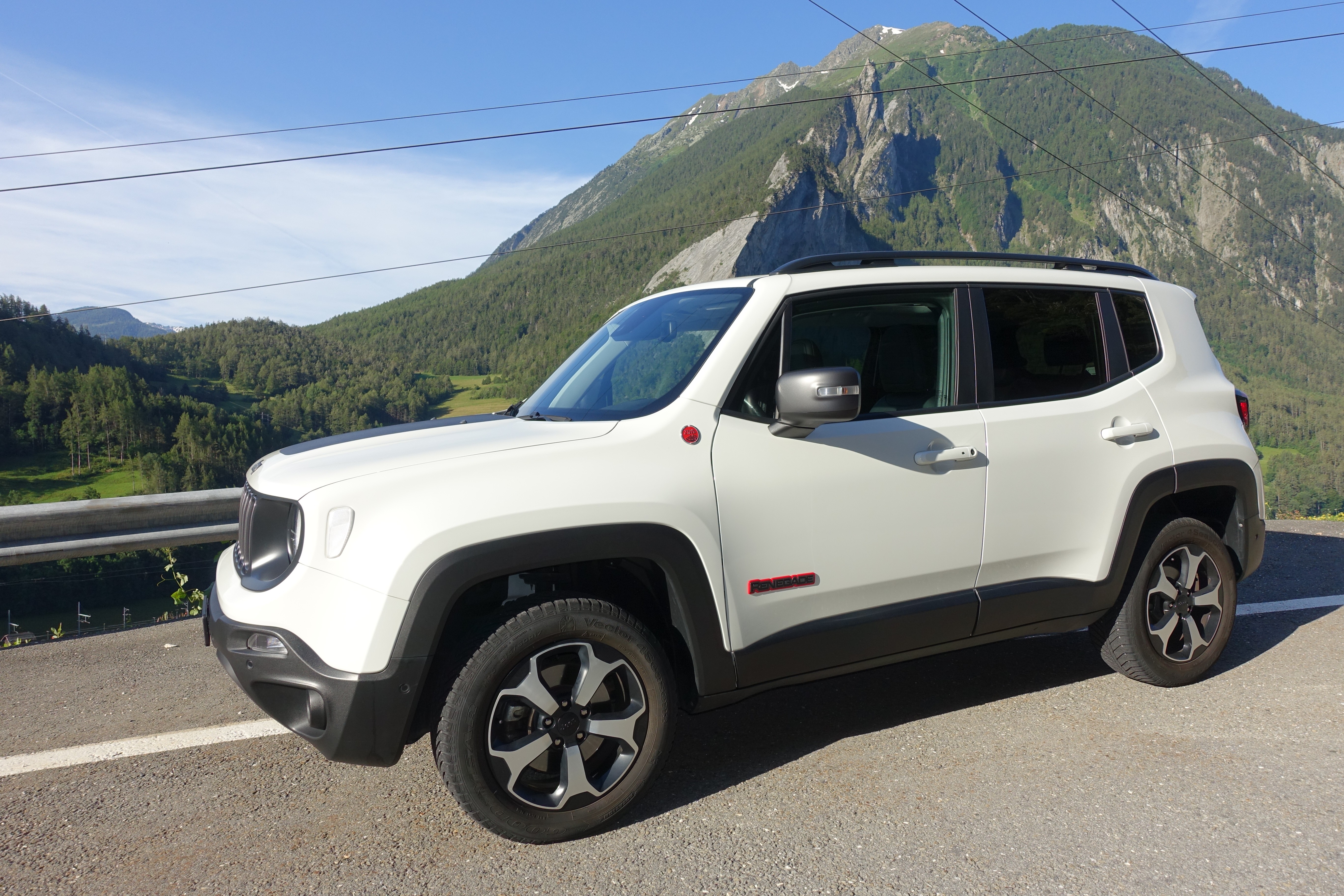 JEEP Renegade 2.0 MJ Trailhawk AWD + Low Range 9ATX