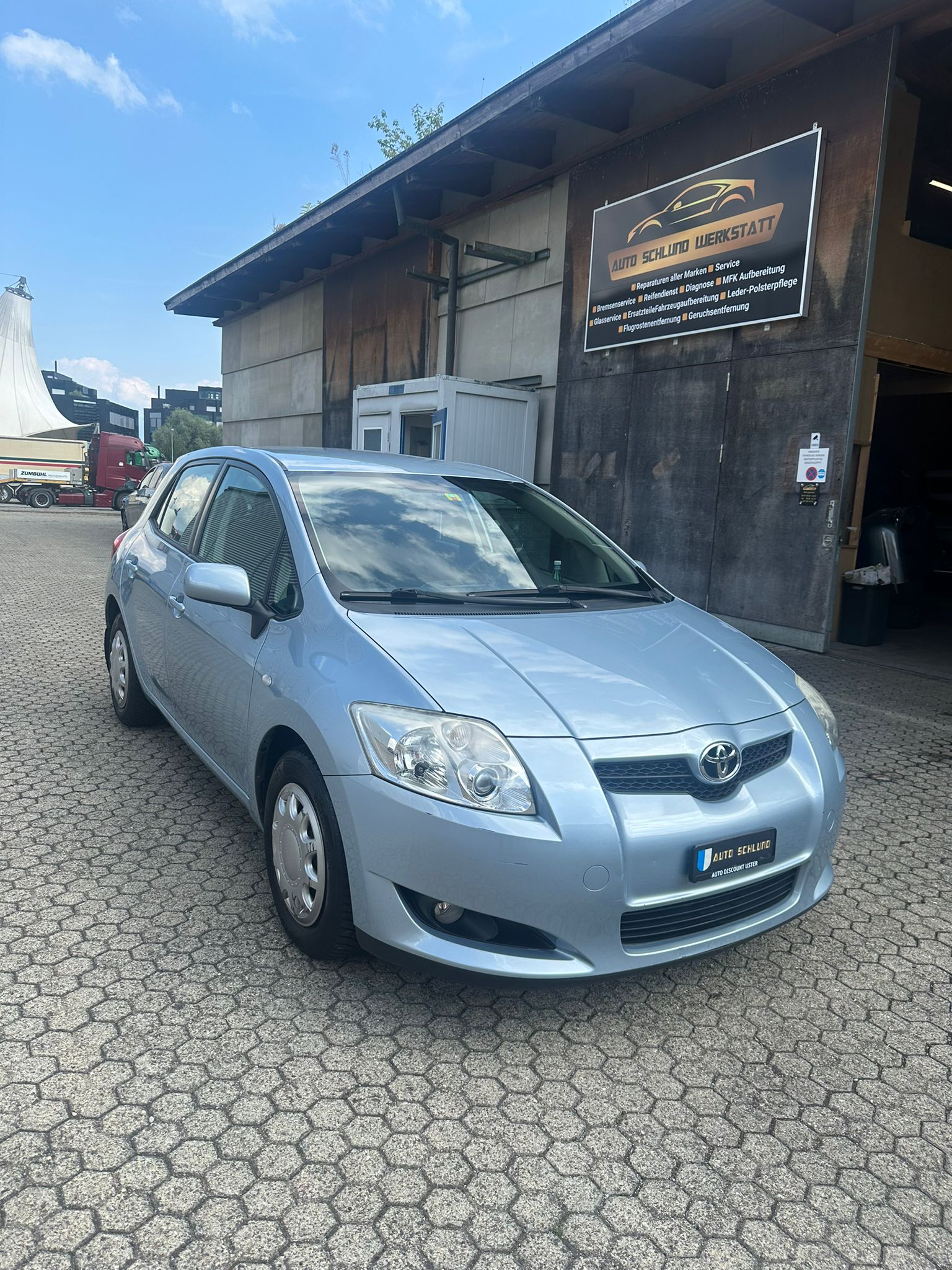 TOYOTA Auris 1.4 Linea Terra