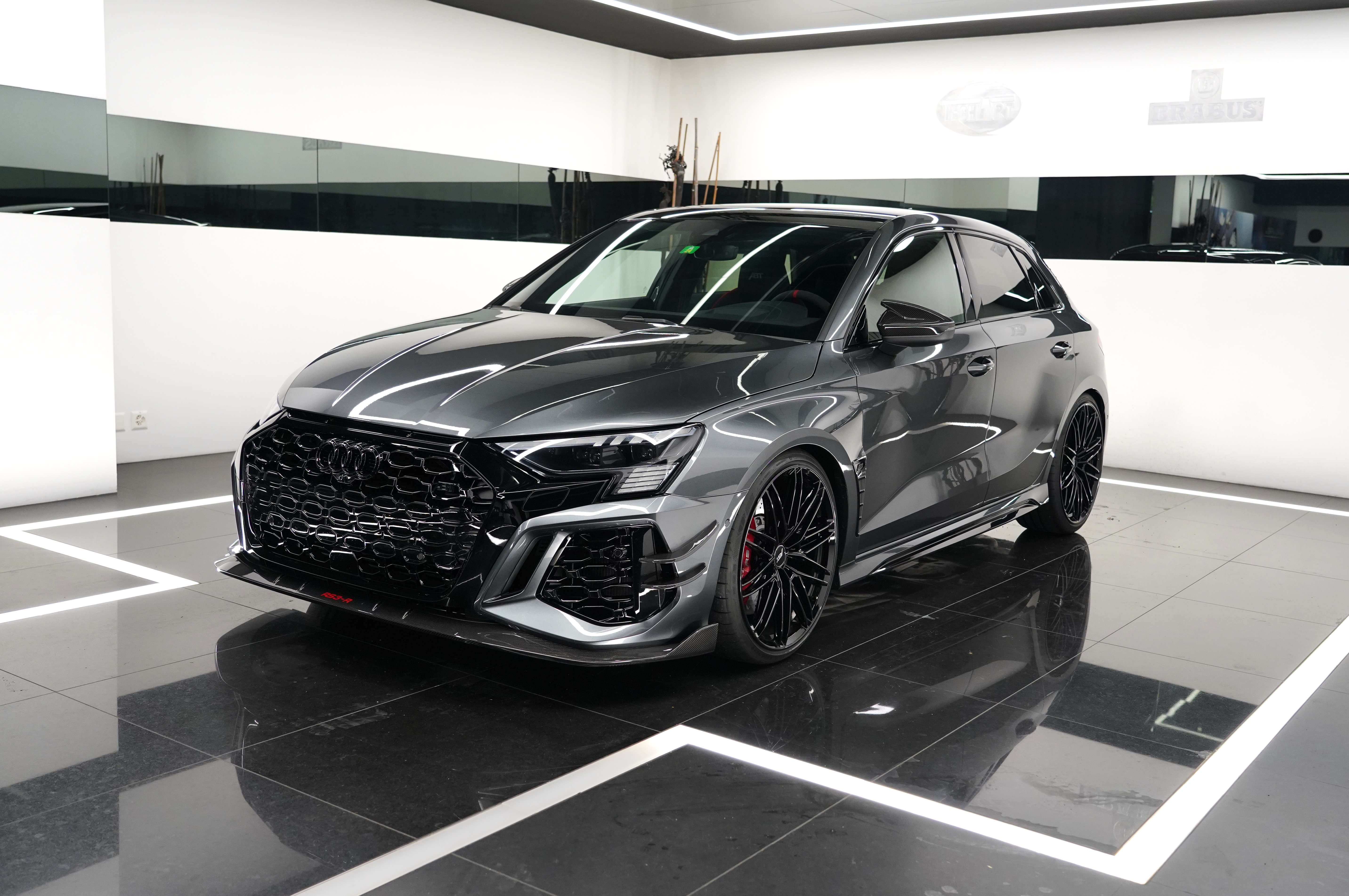 AUDI RS3 SB 2.5 TSI quattro RS3 R ABT Limited Edition