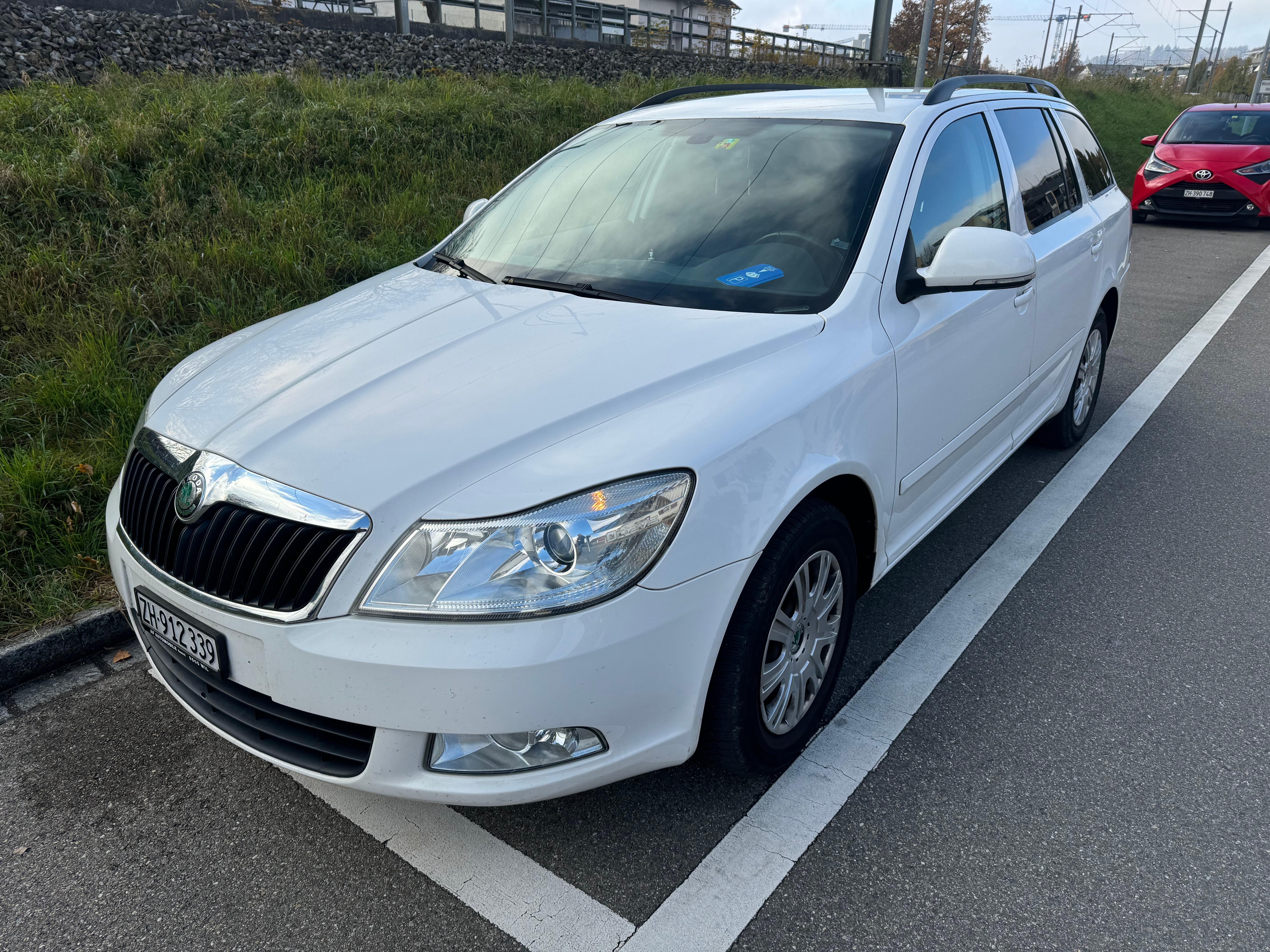 SKODA Octavia Combi 2.0 TDI Elegance