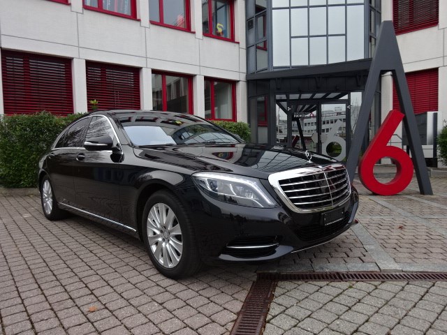 MERCEDES-BENZ S 500 4Matic 7G-Tronic