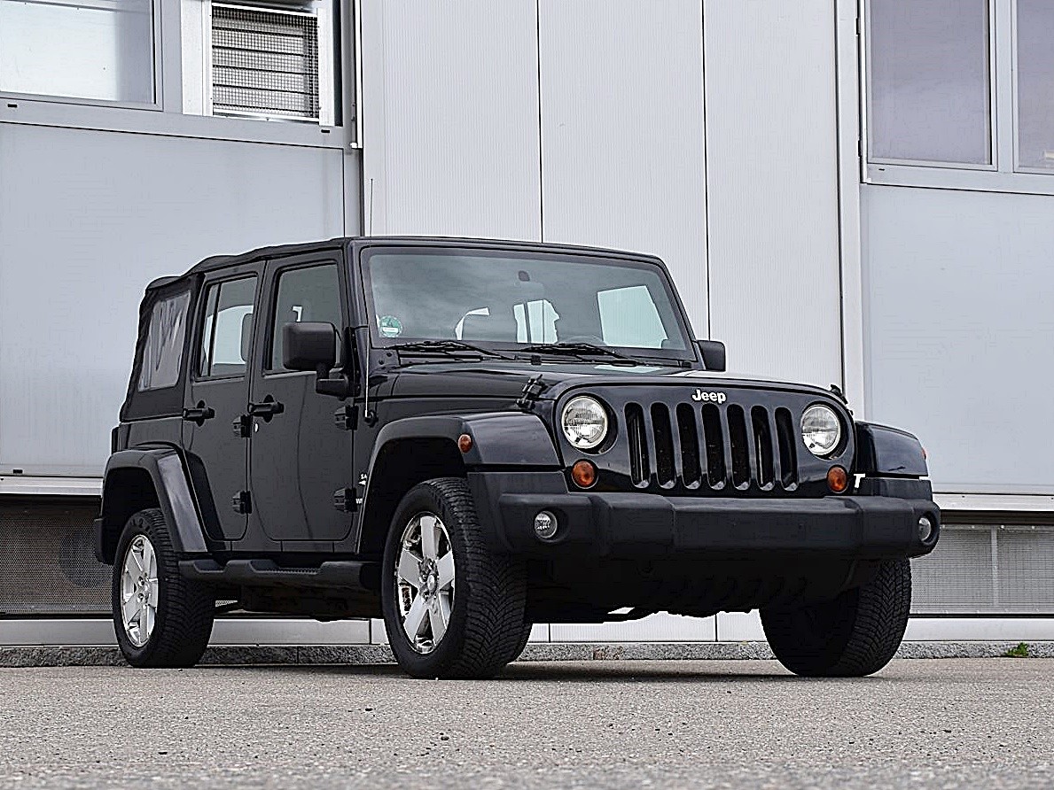 JEEP Wrangler 3.8 Unlimited Sahara