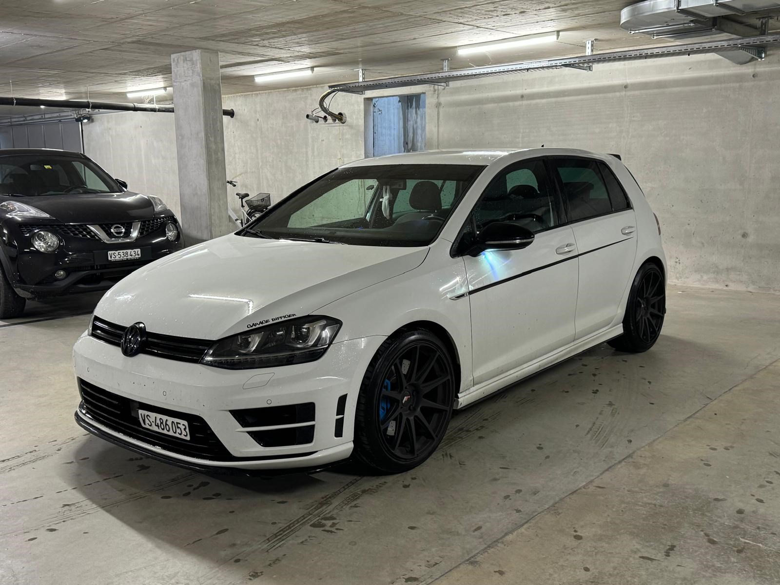 VW Golf 2.0 TSI R 4Motion