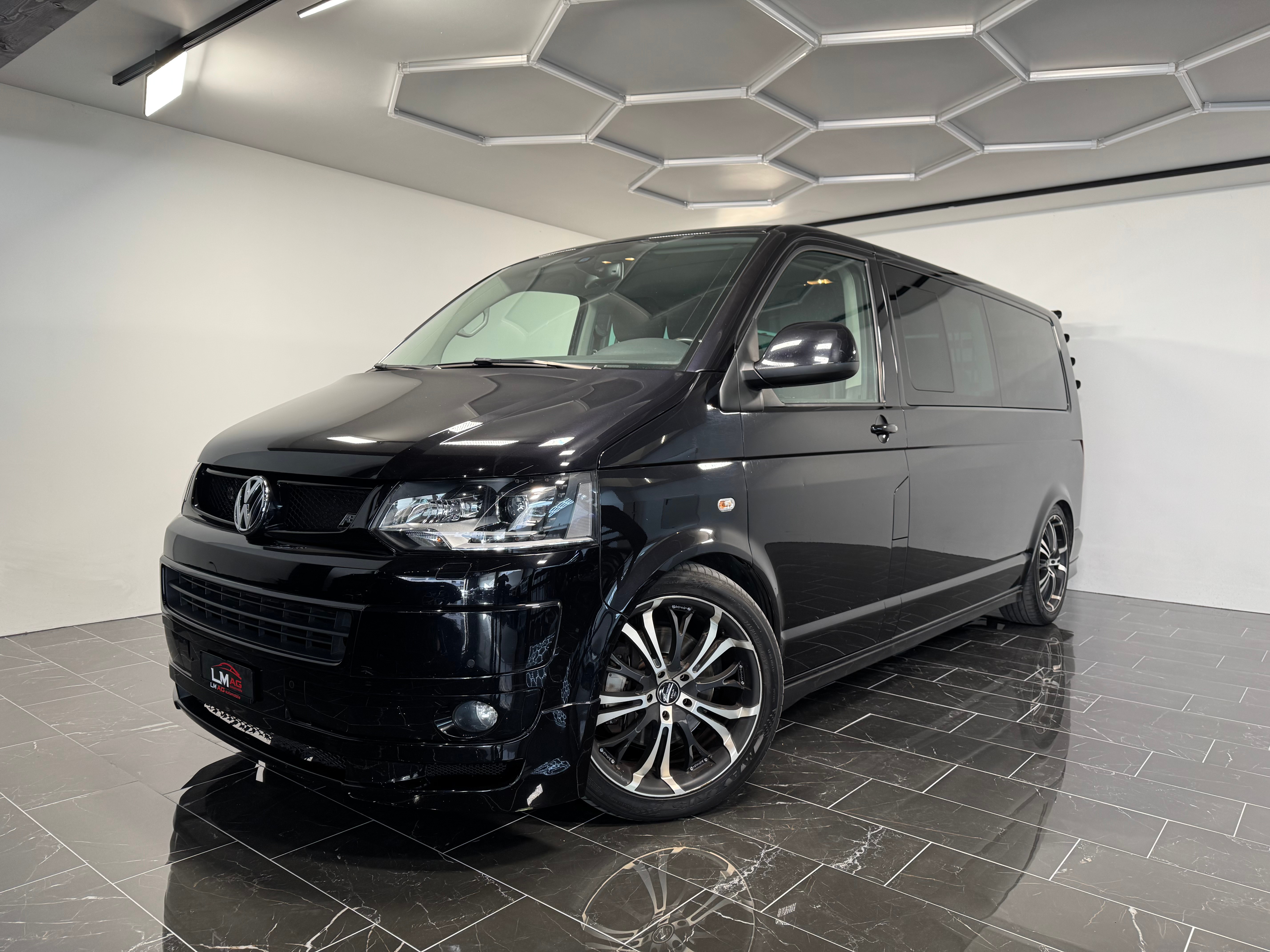 VW T5 Caravelle Comfortline 2.0 TDI CR 4Motion DSG 9 Plätzer