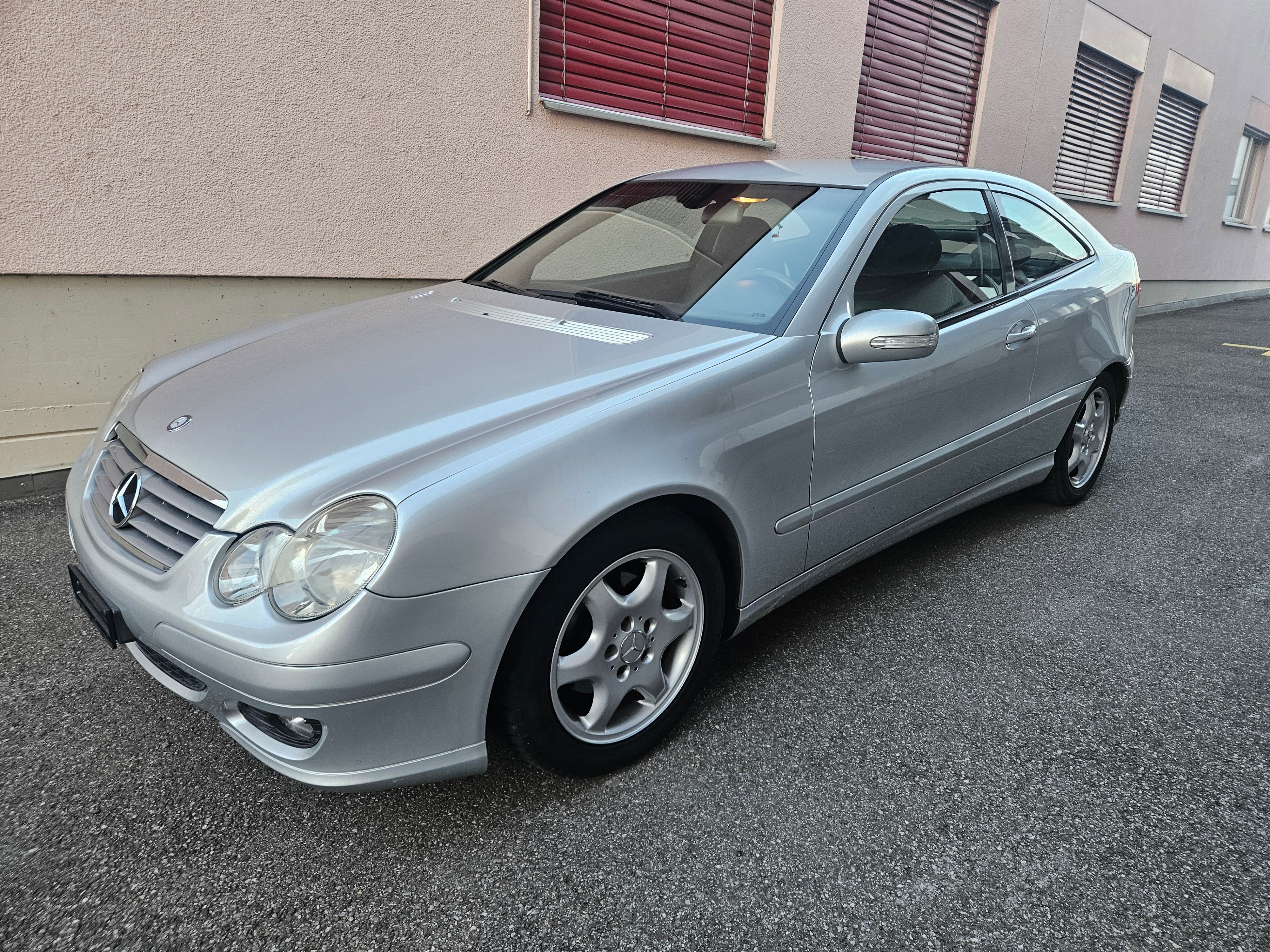 MERCEDES-BENZ C 180 Kompressor