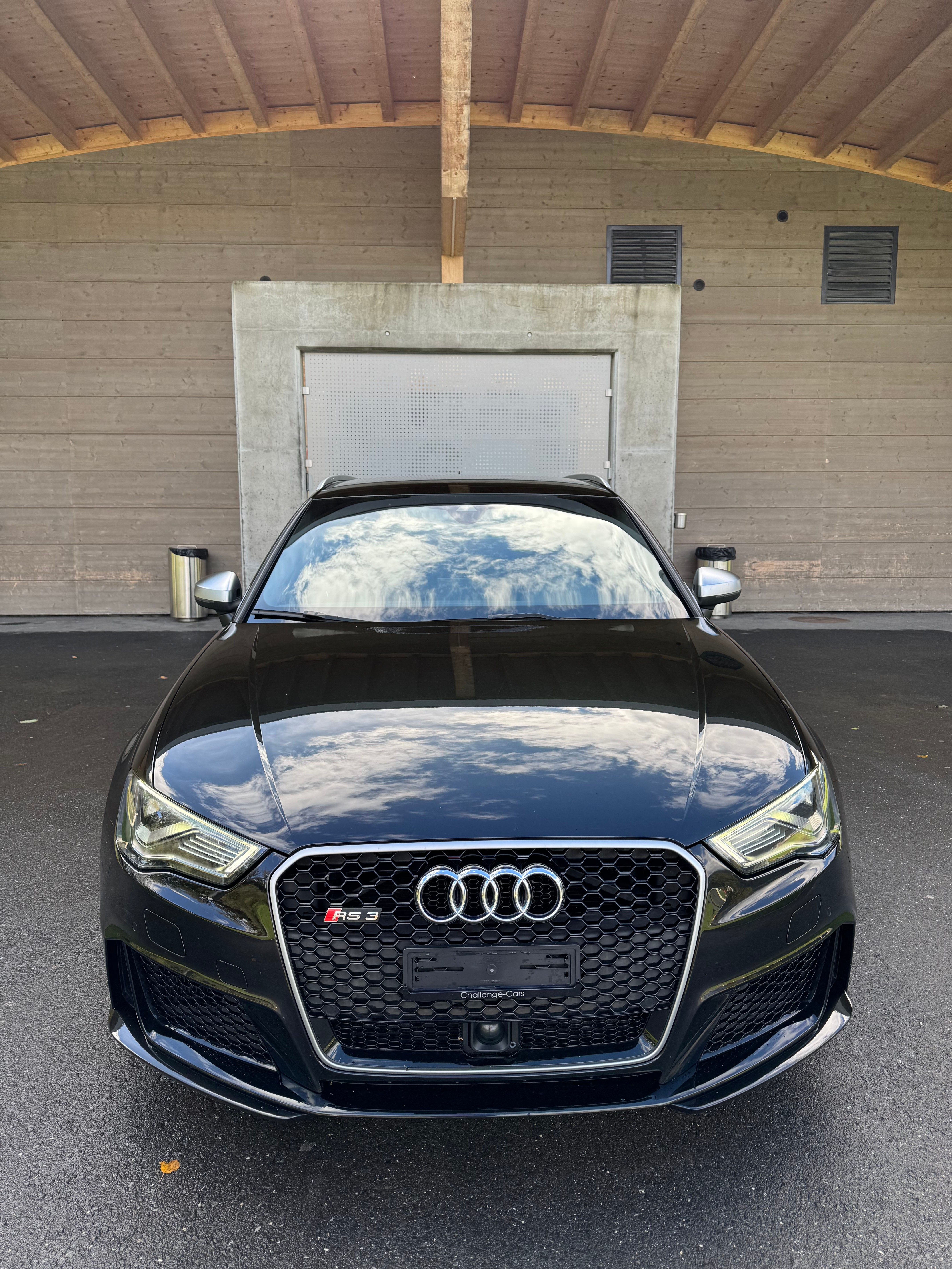 AUDI RS3 2.5 TSI quattro S-tronic