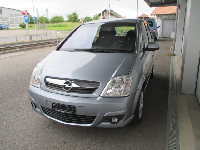 OPEL Meriva 1.8i 16V Enjoy