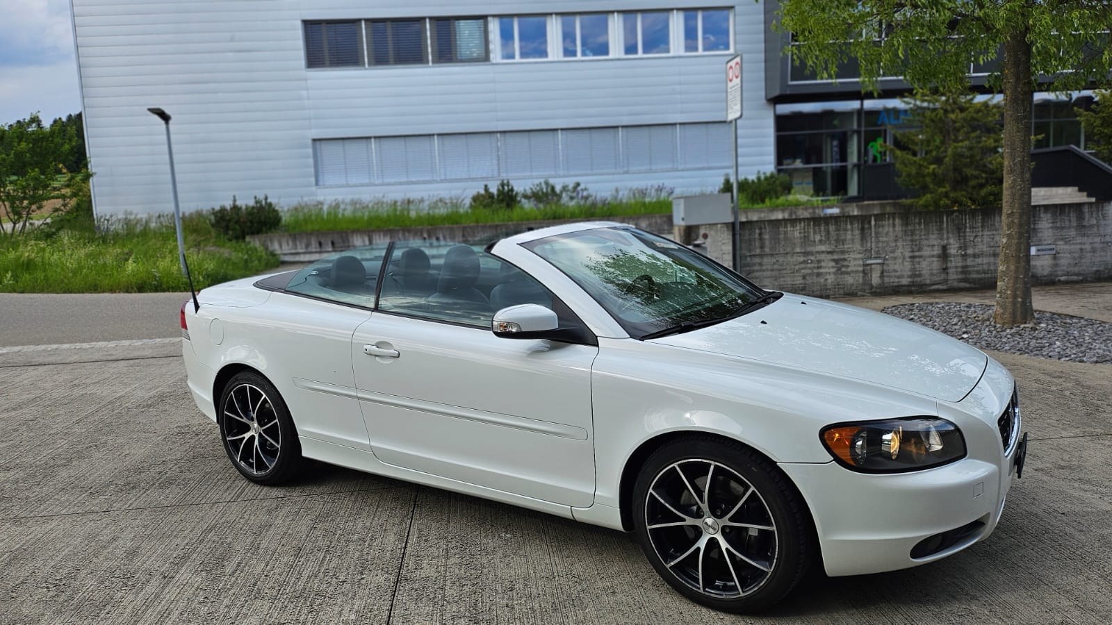 VOLVO C70 2.4i Kinetic