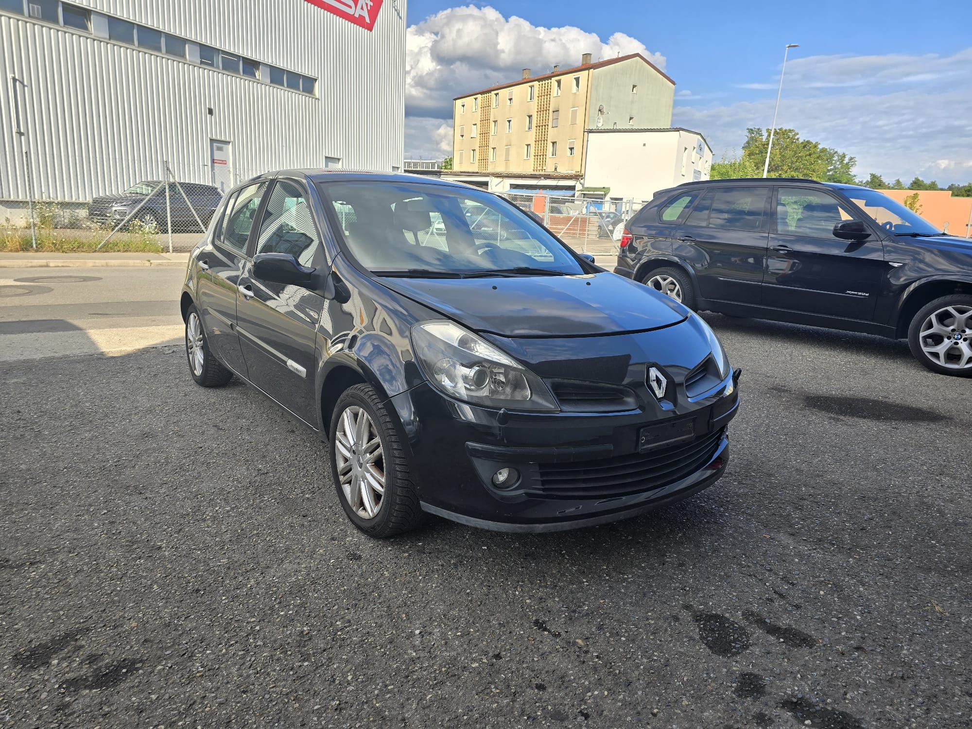 RENAULT Clio 2.0 16V Initiale Automatic