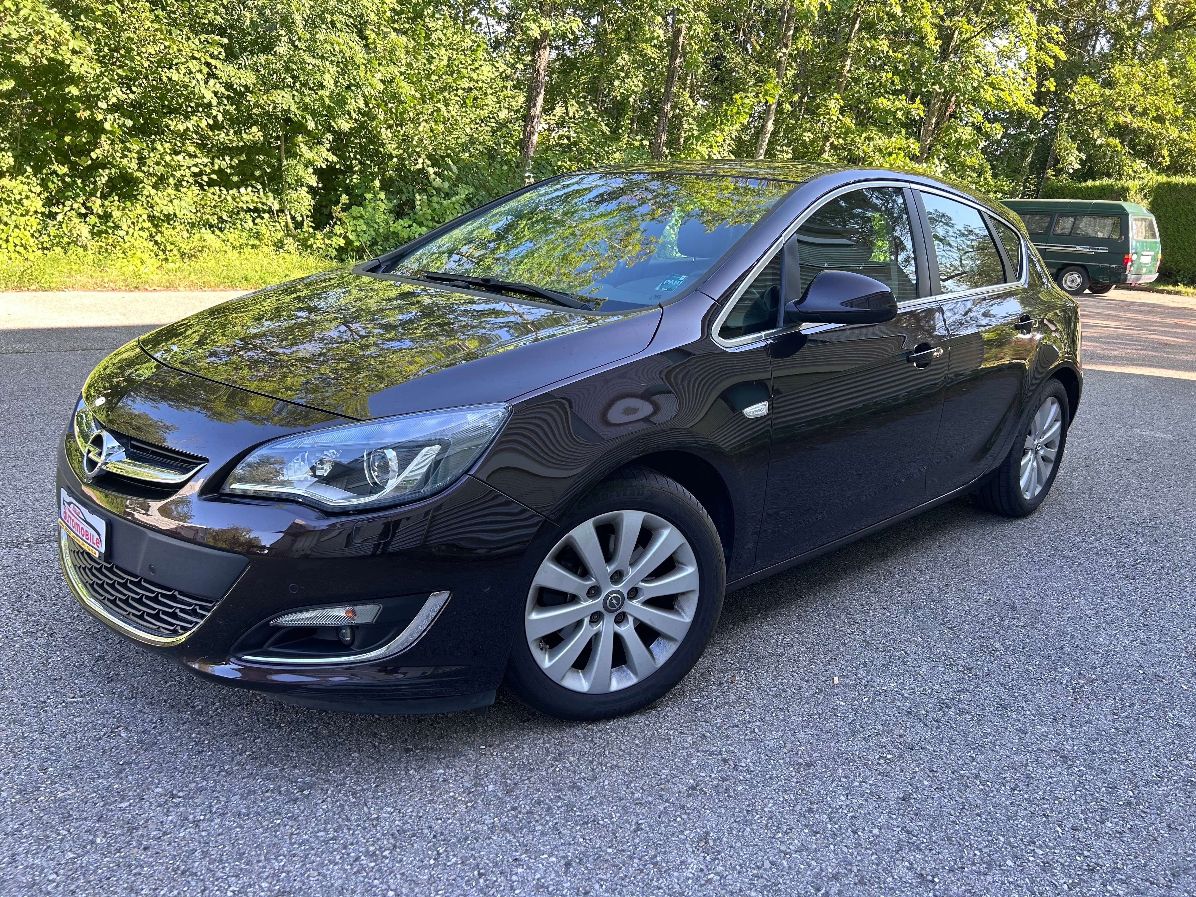 OPEL Astra 1.6 CDTi ecoFLEX Cosmo