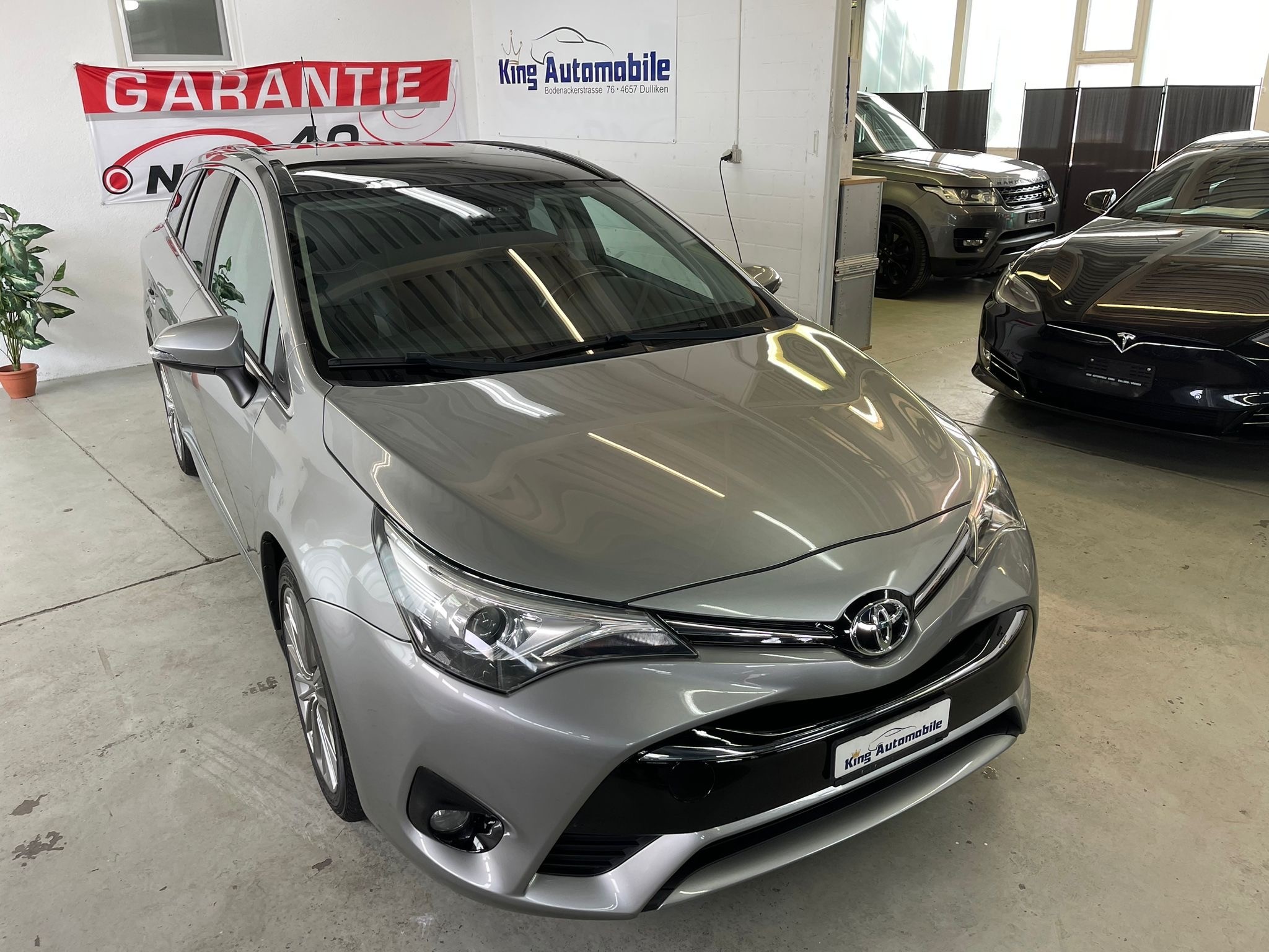 TOYOTA Avensis Touring Sports 2.0 Sol Premium MultidriveS