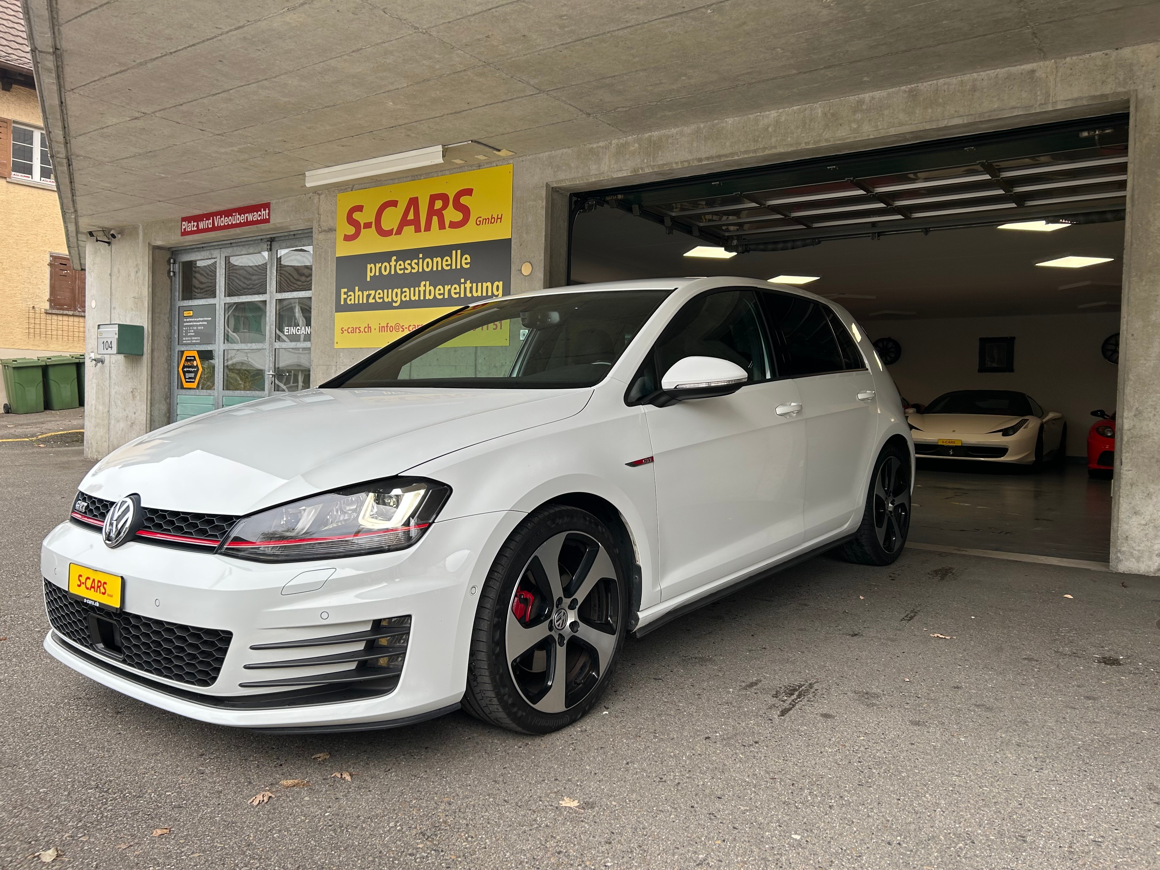 VW Golf 2.0 TSI GTI