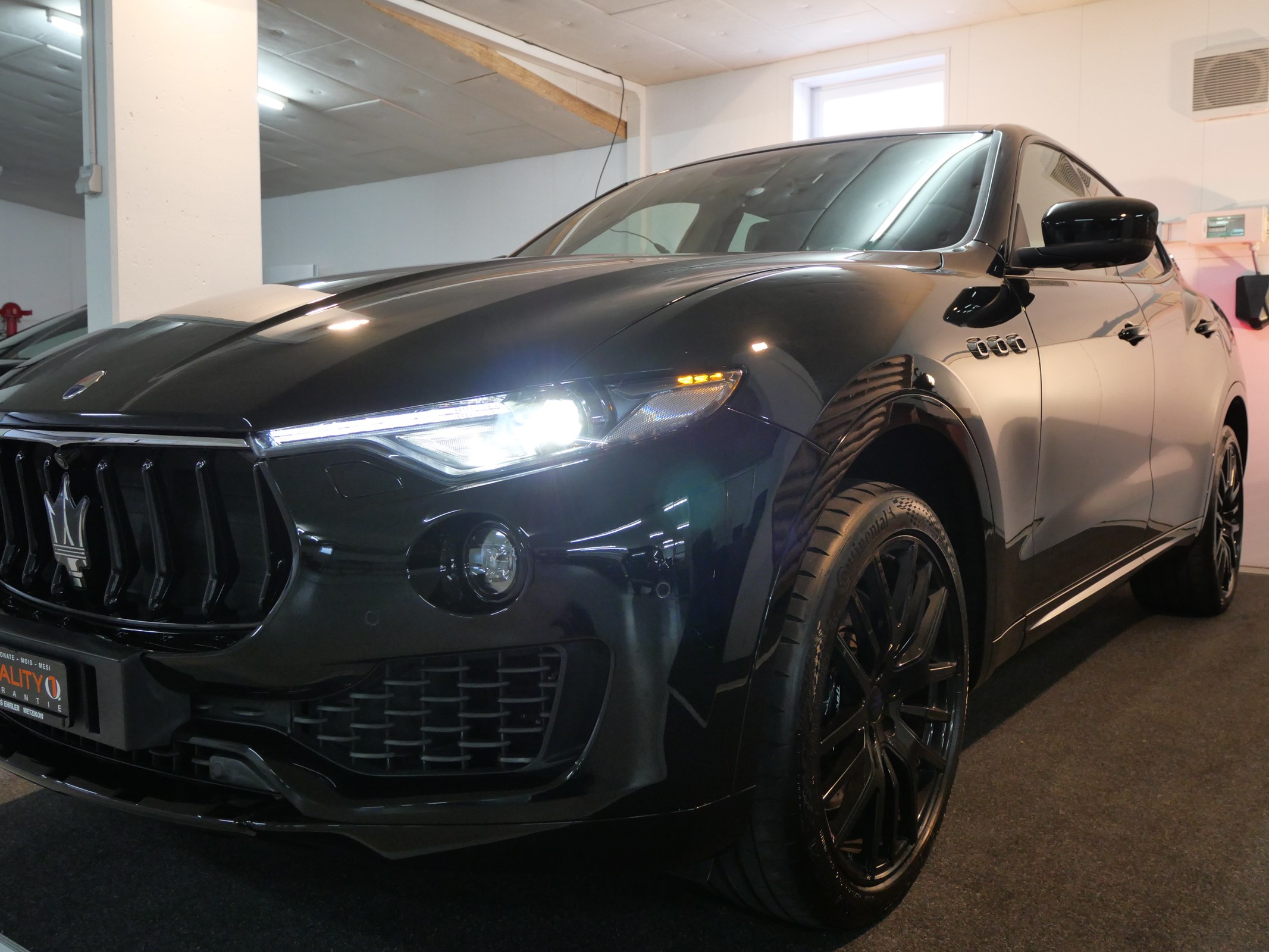 MASERATI Levante S 3.0 V6 Nerissimo Automatica