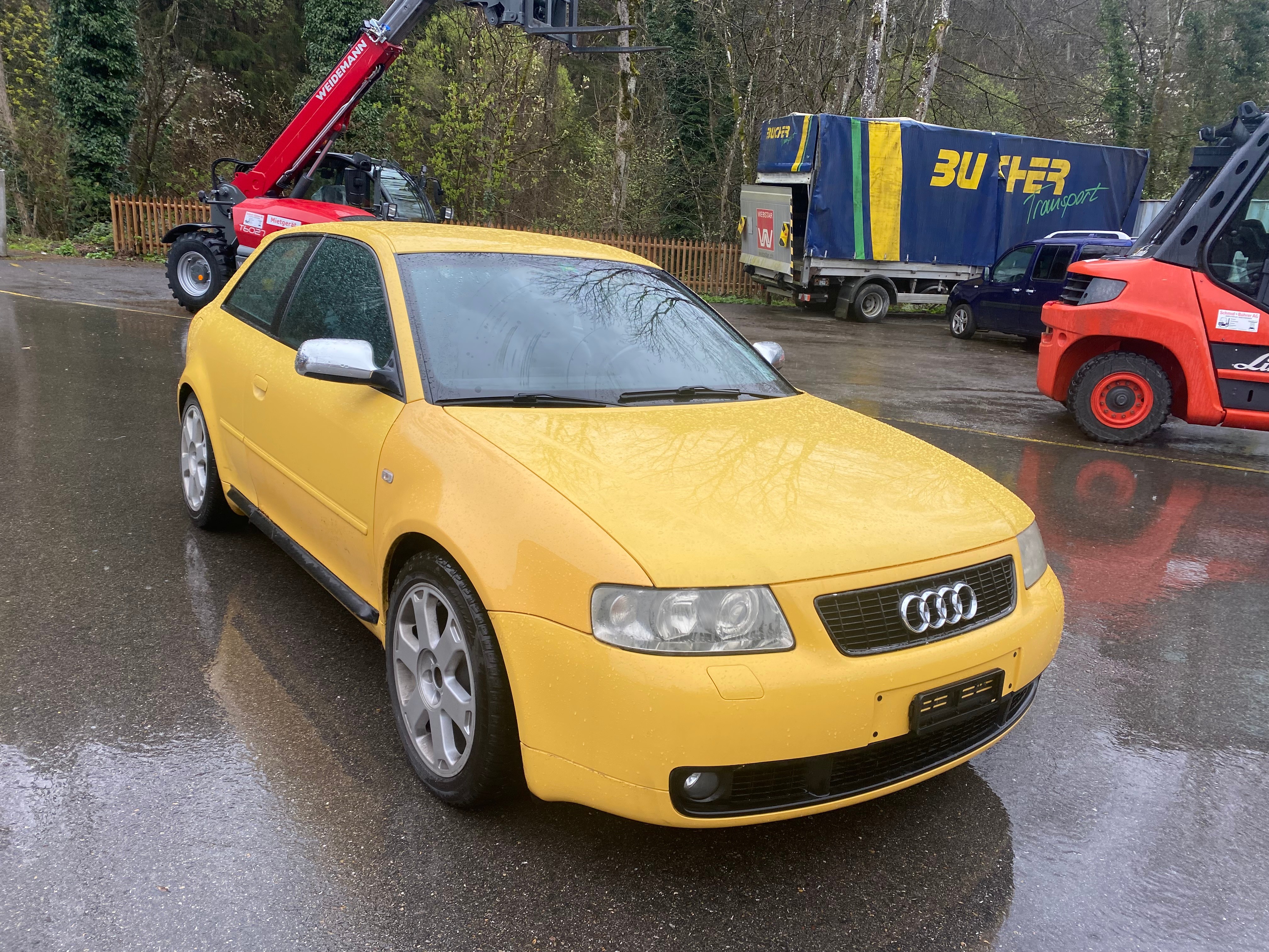 AUDI S3 quattro