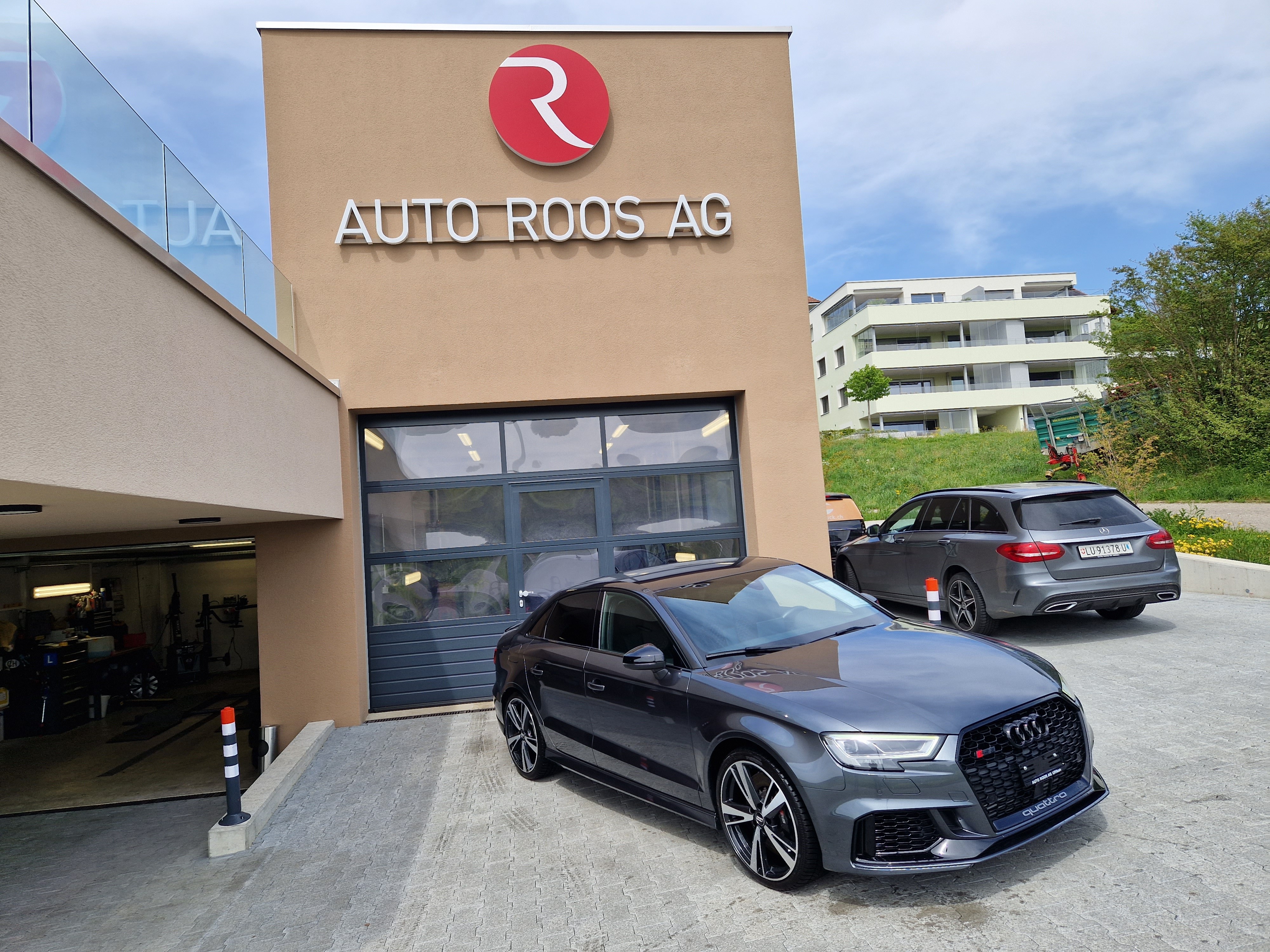 AUDI RS3 Limousine 2.5 TSI quattro S-tronic