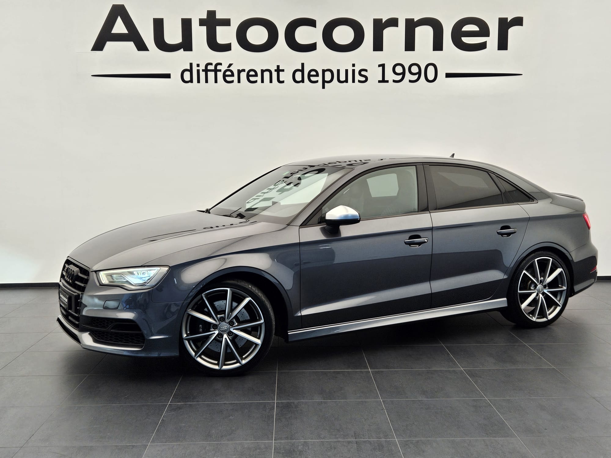 AUDI S3 Sedan 2.0 TFSI quattro S-tronic