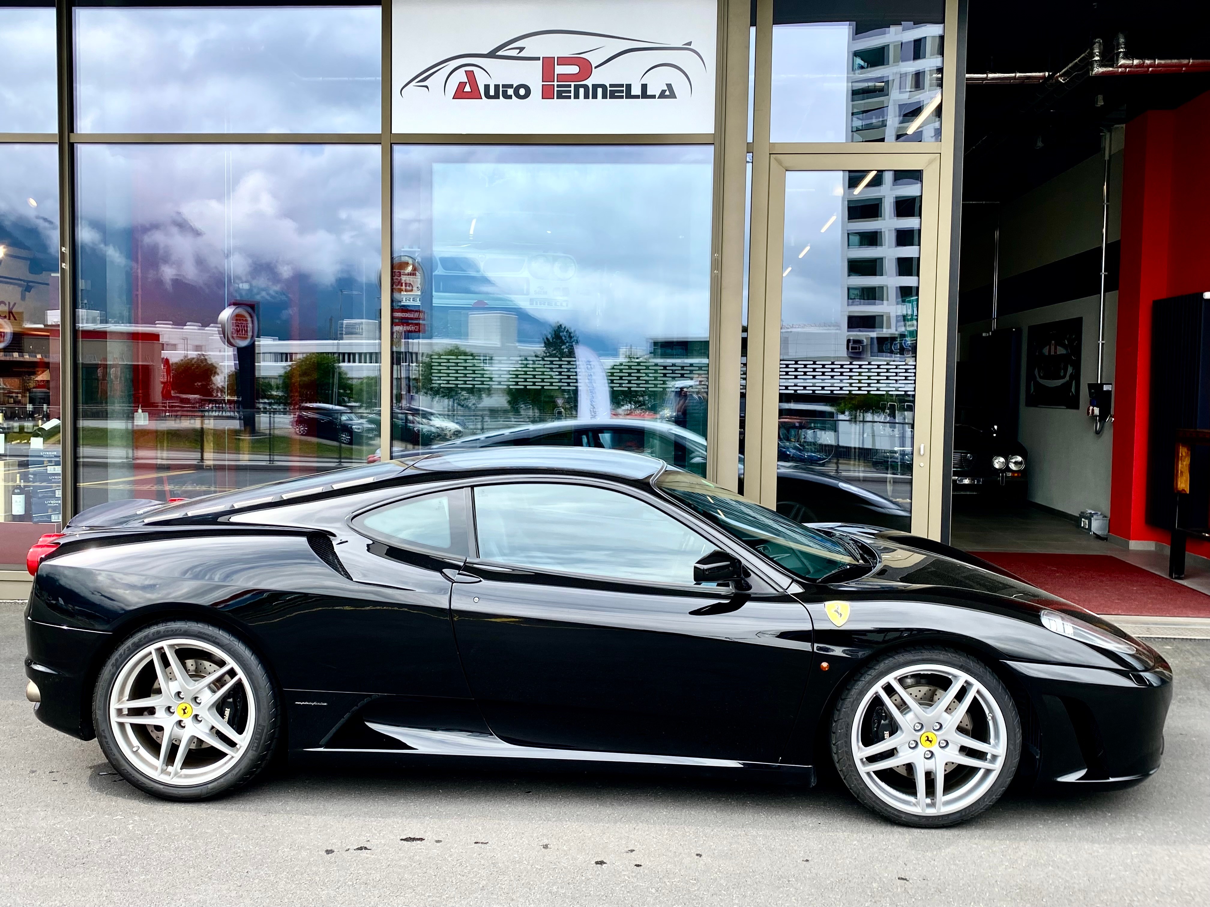 FERRARI F430