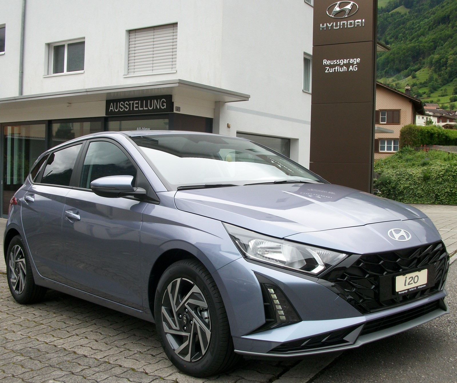 HYUNDAI i20 1.0 T-GDi Amplia DCT