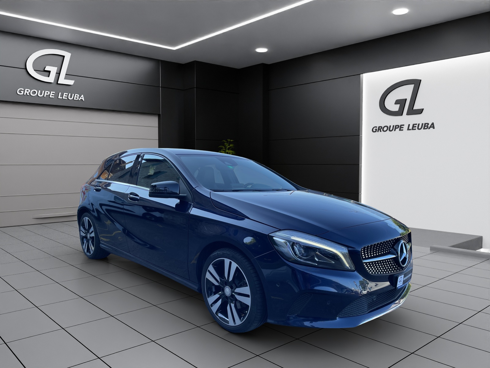 MERCEDES-BENZ A 200 Night Star 7G-DCT