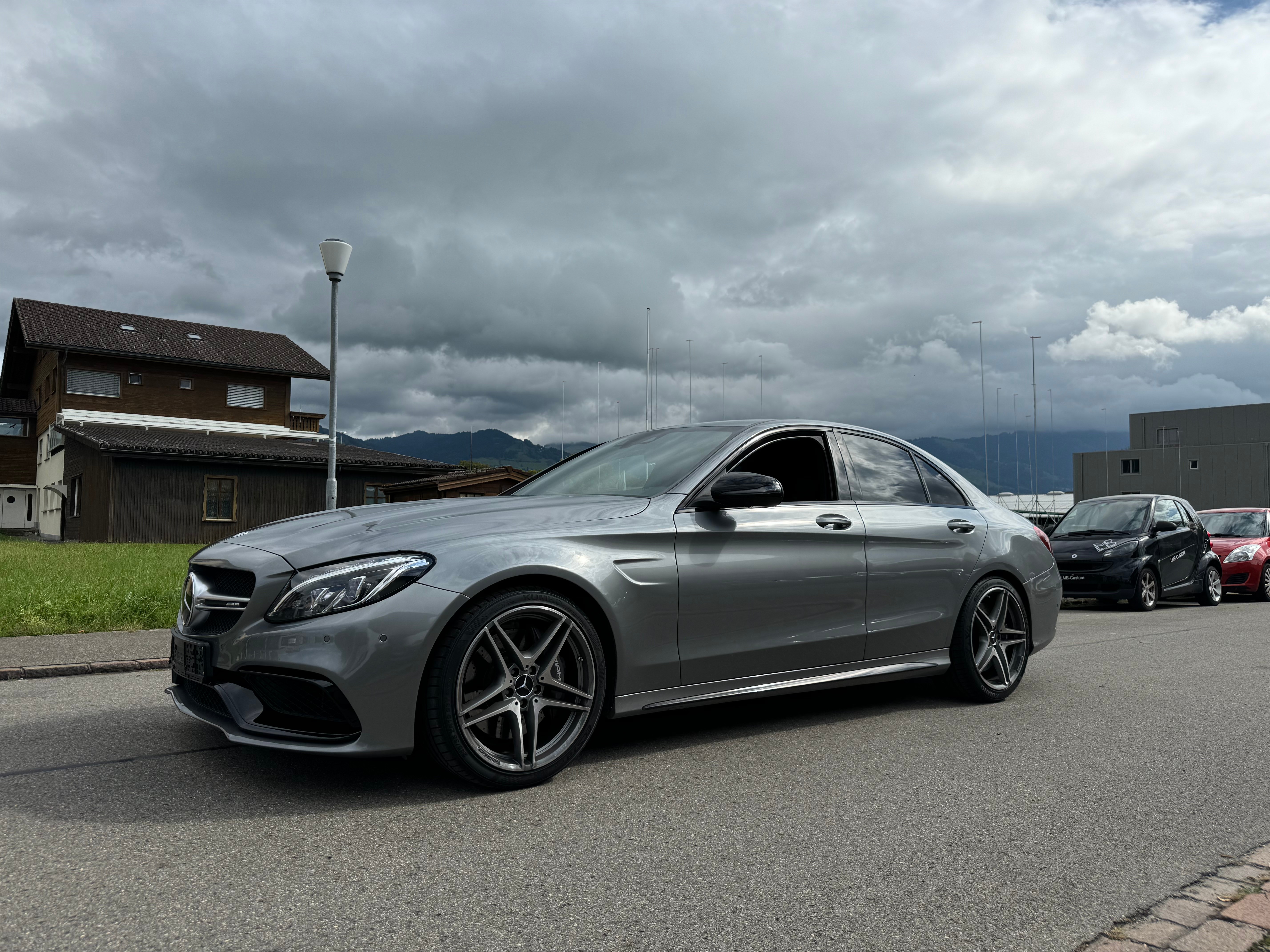 MERCEDES-BENZ C 63 AMG