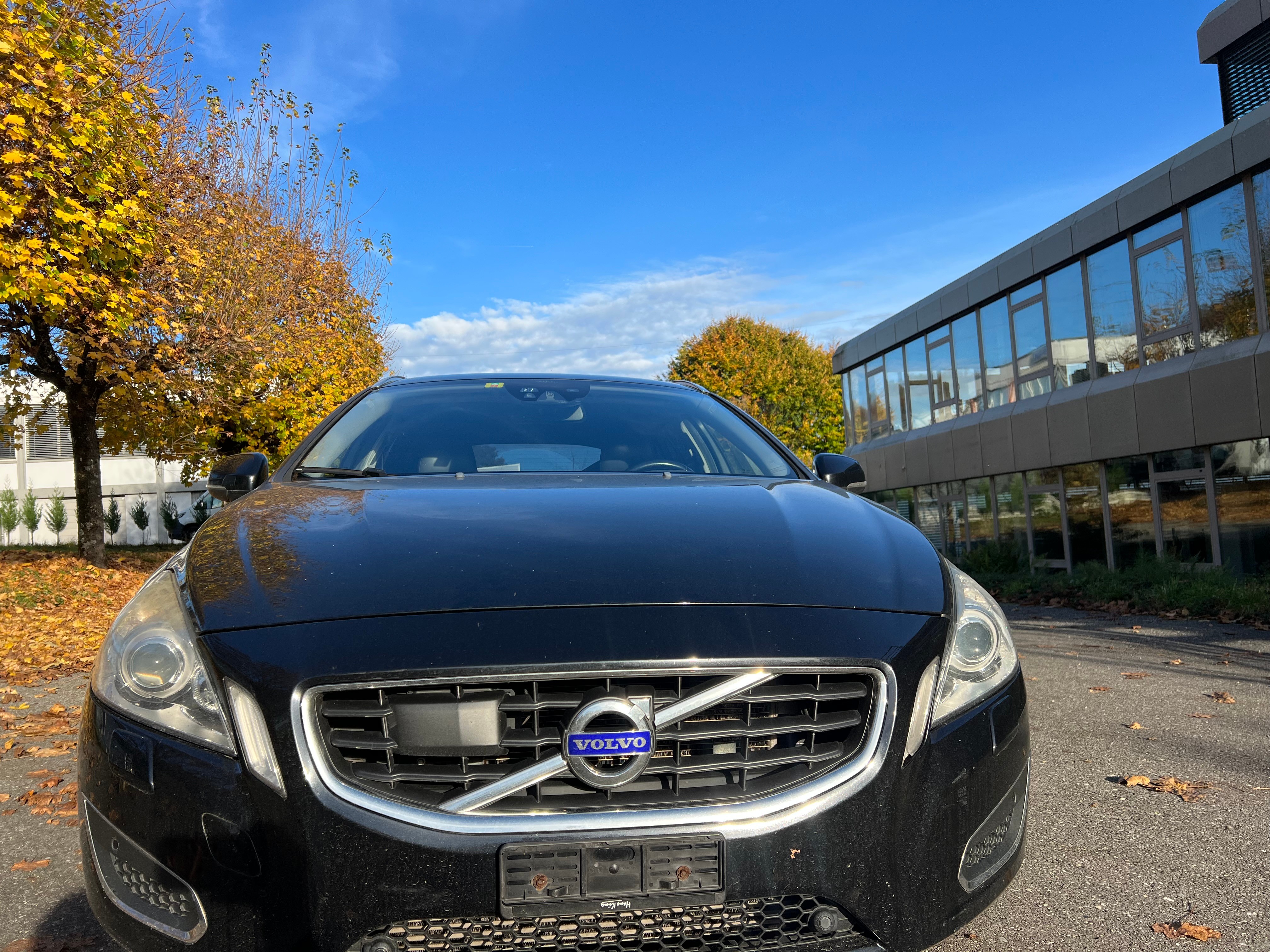 VOLVO V60 D5 R-Design Geartronic