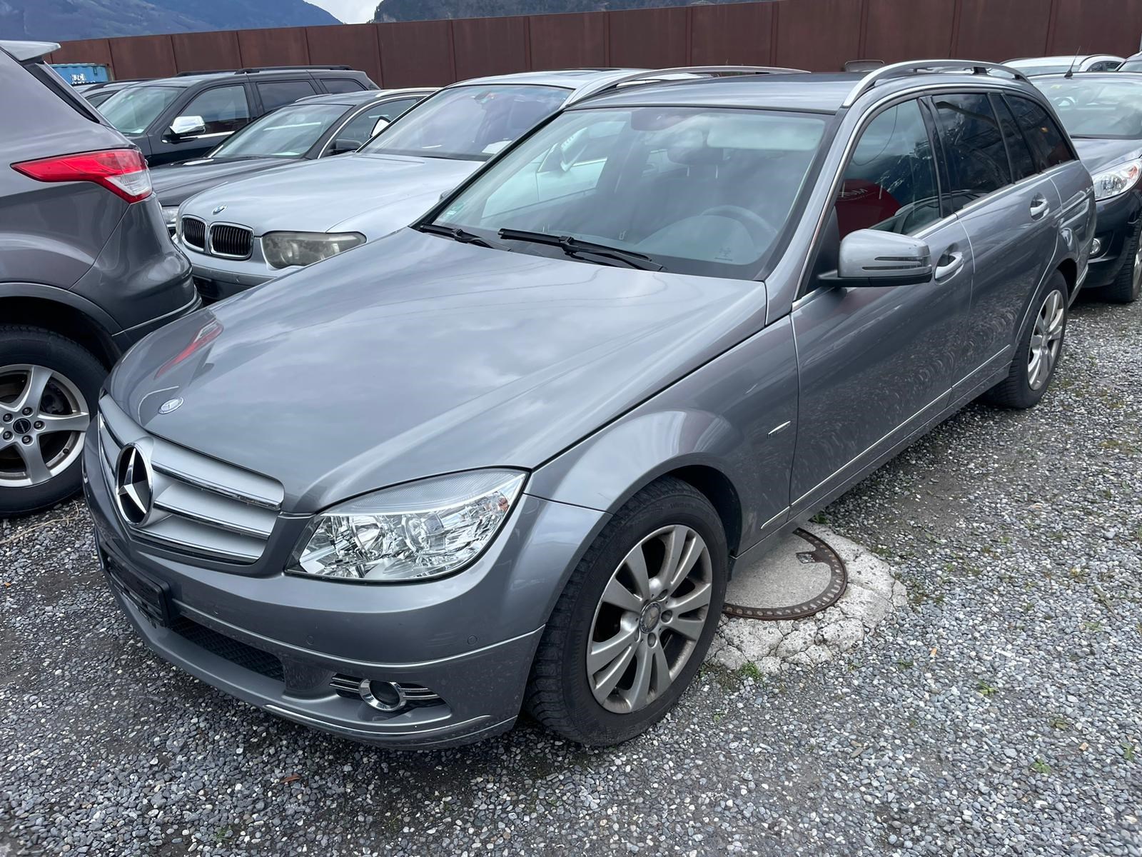 MERCEDES-BENZ C 250 CGI BlueEfficiency Automat