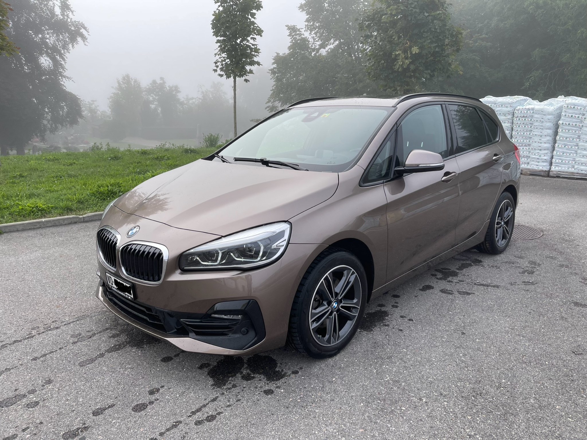 BMW 220d xDrive Active Tourer Steptronic Sport Line