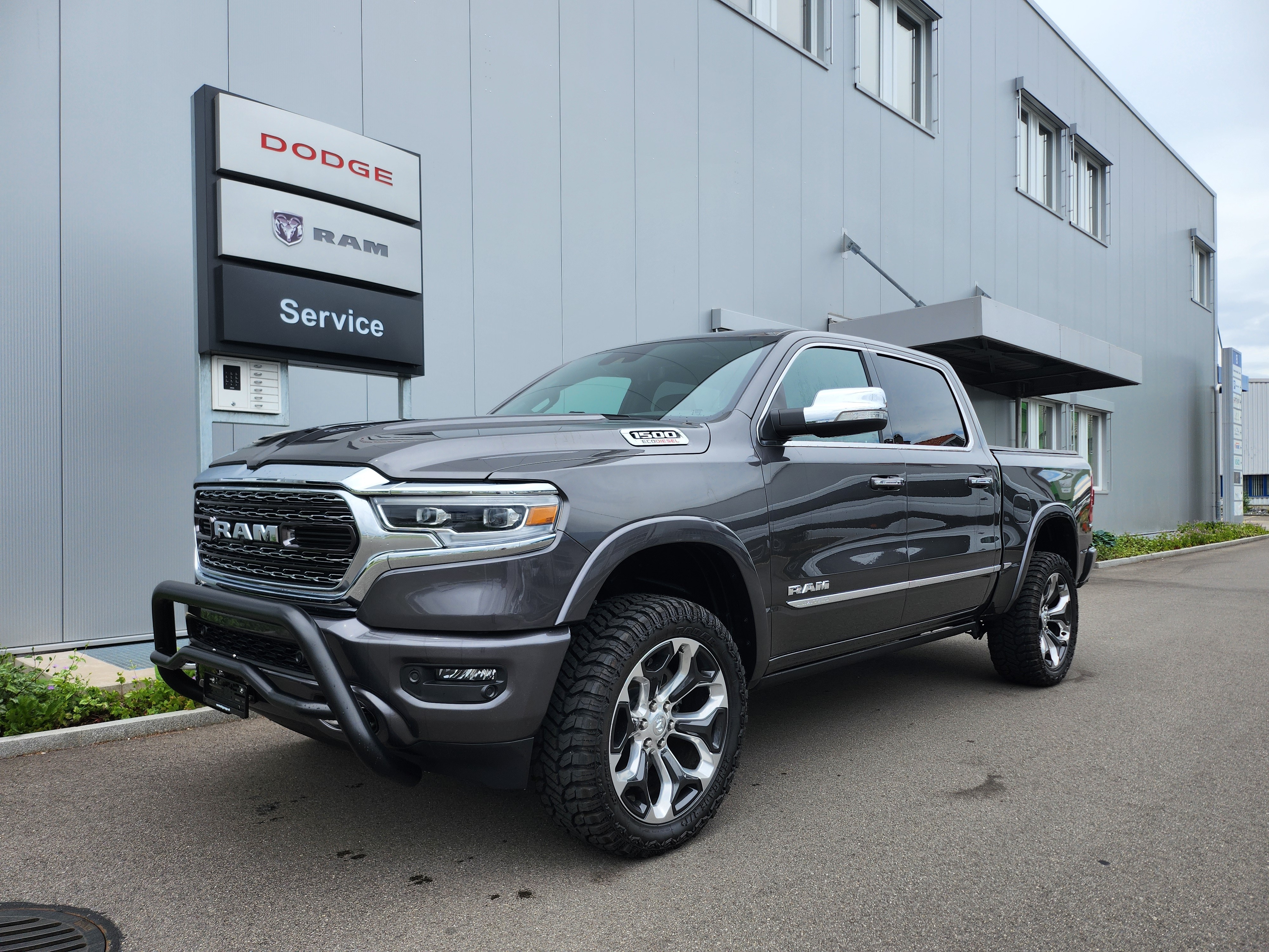 DODGE Ram 1500 3.0 4x4 Crew Cab Limited