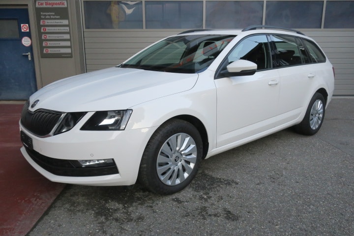 SKODA Octavia Combi 2.0 TDI Ambition 4x4 DSG